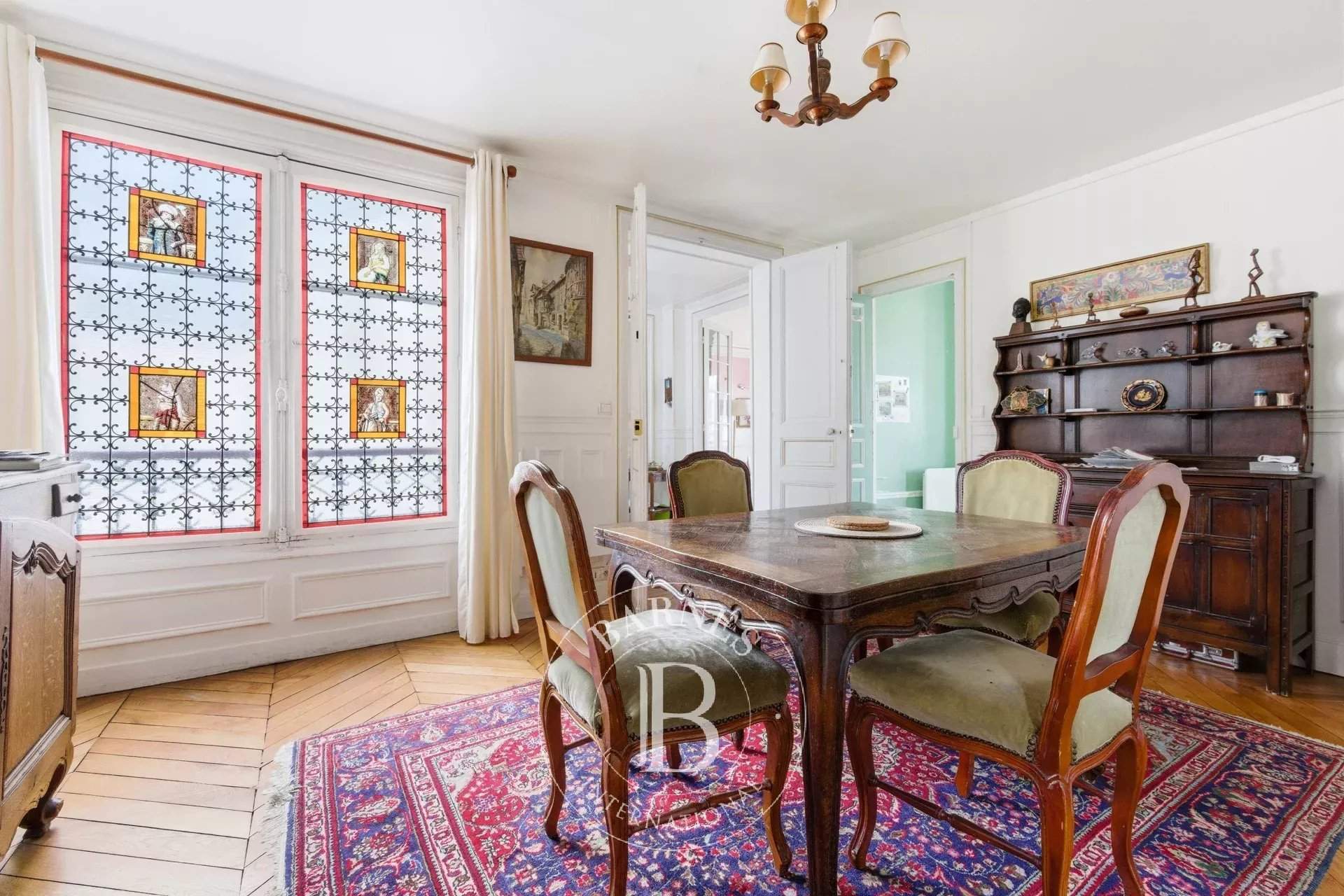 Paris  - Appartement 6 Pi&egrave;ces 3 Chambres - picture 10