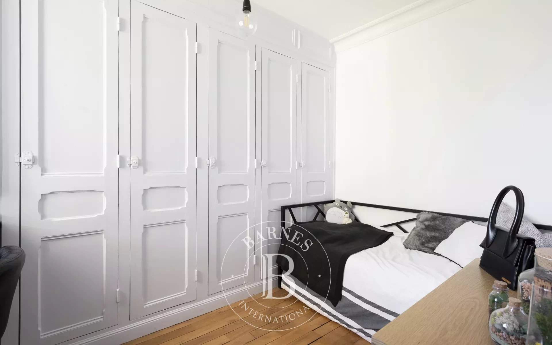 Paris  - Apartment 3 Bedrooms - picture 19