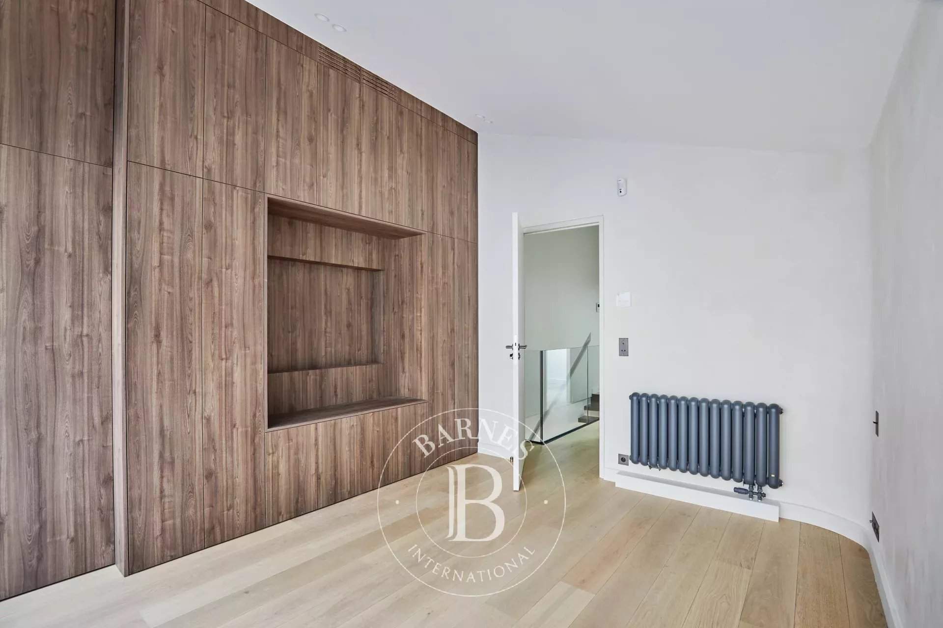 Paris  - Apartment 3 Bedrooms - picture 13