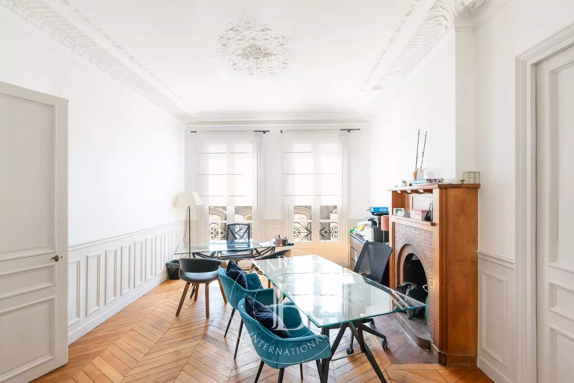 Paris  - Apartment 3 Bedrooms - picture 6
