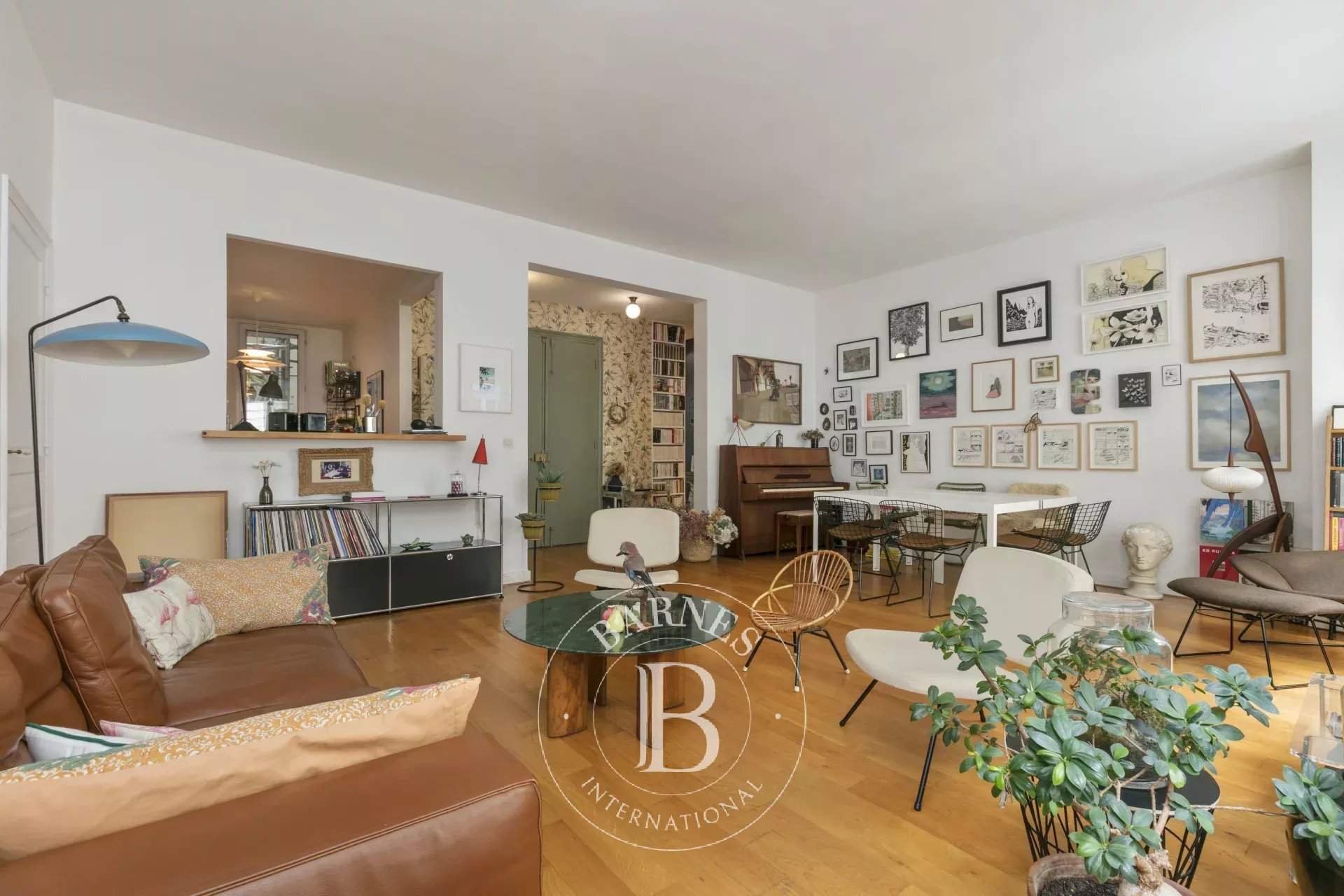 Paris  - Apartment 2 Bedrooms - picture 2