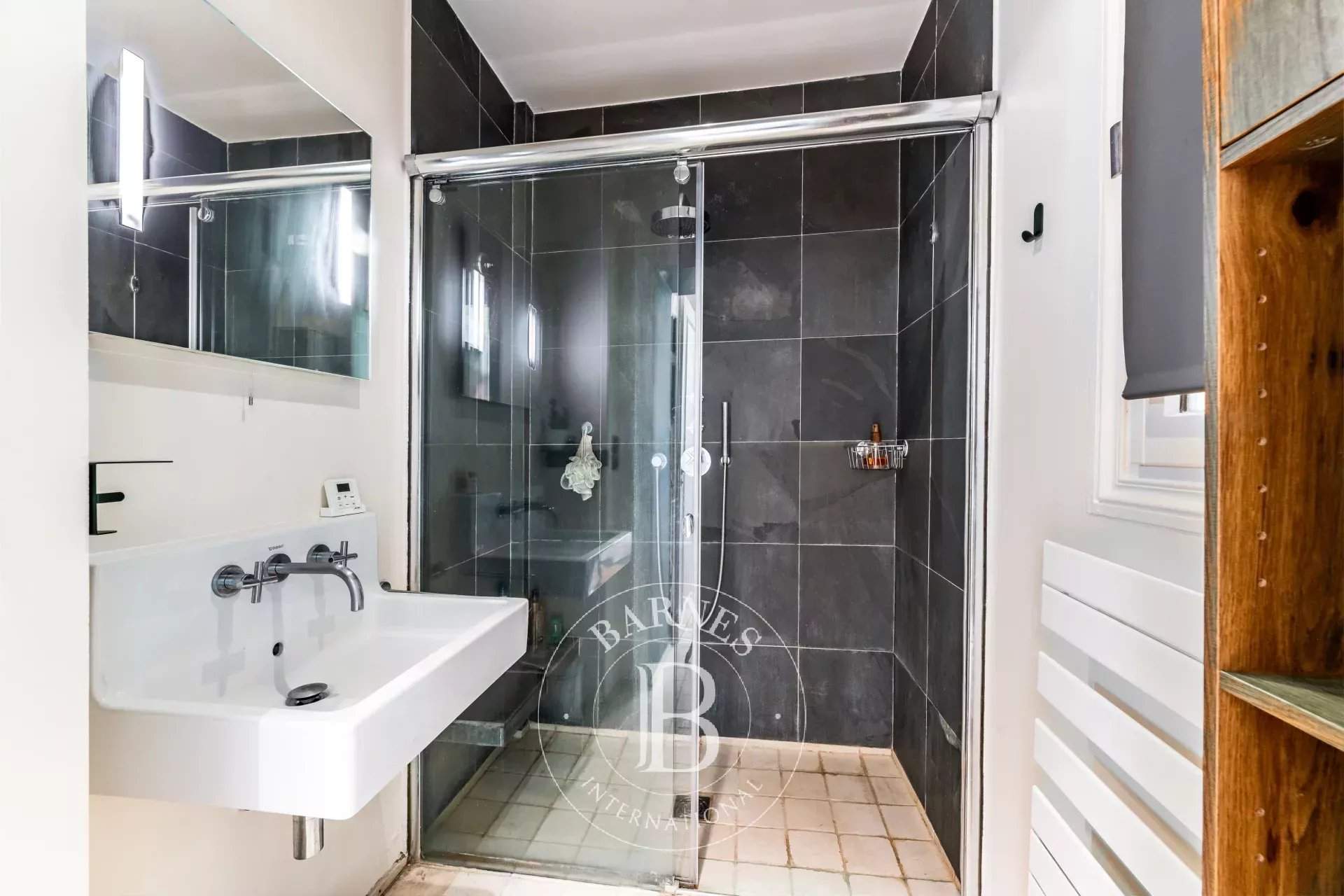 Paris  - Apartment 2 Bedrooms - picture 12