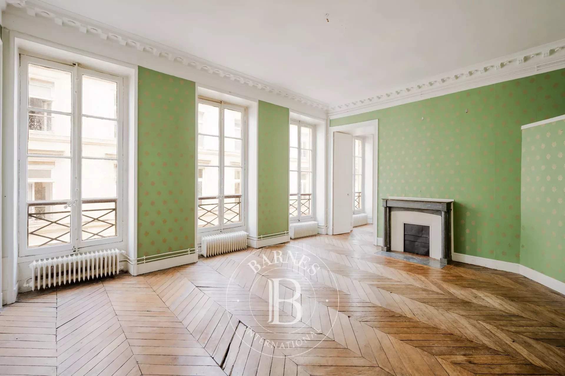 Paris  - Apartment 2 Bedrooms - picture 1