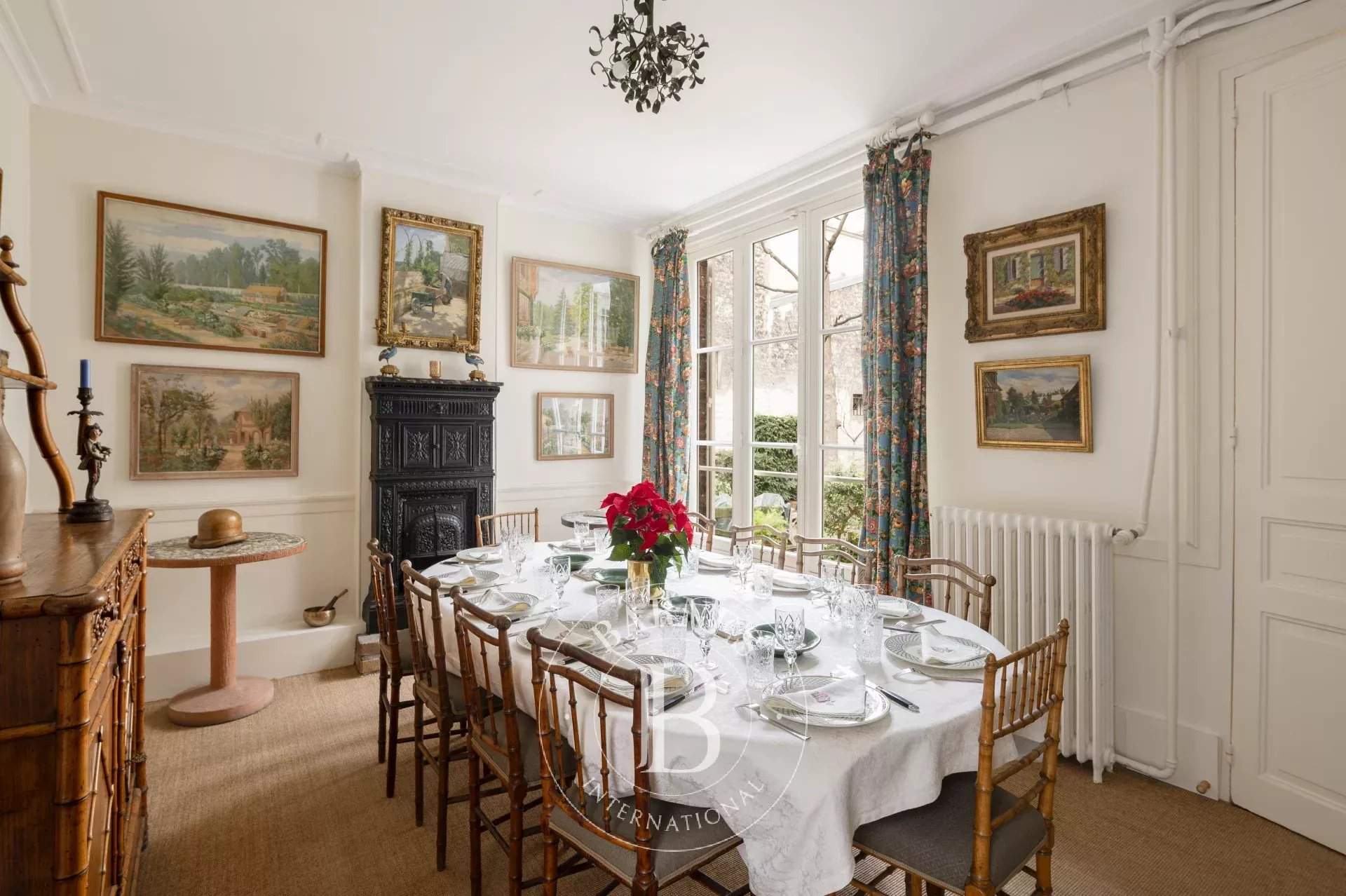 Paris  - House 4 Bedrooms - picture 5