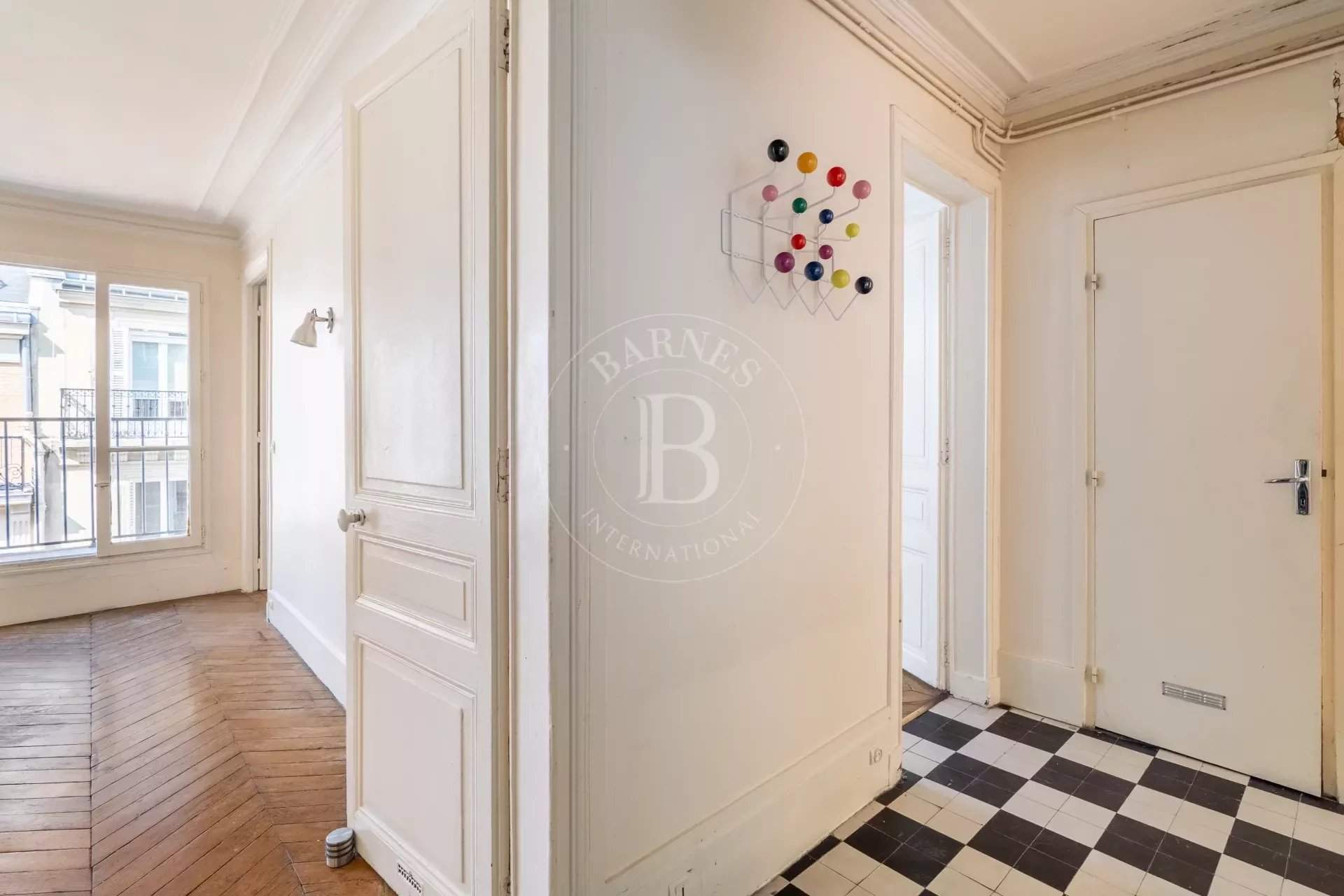Paris  - Appartement 4 Pièces 3 Chambres - picture 12