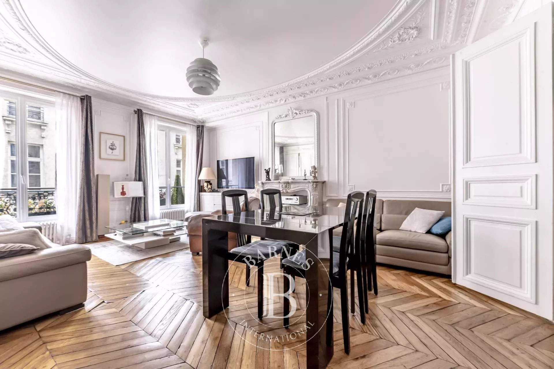 Paris  - Apartment 3 Bedrooms - picture 2