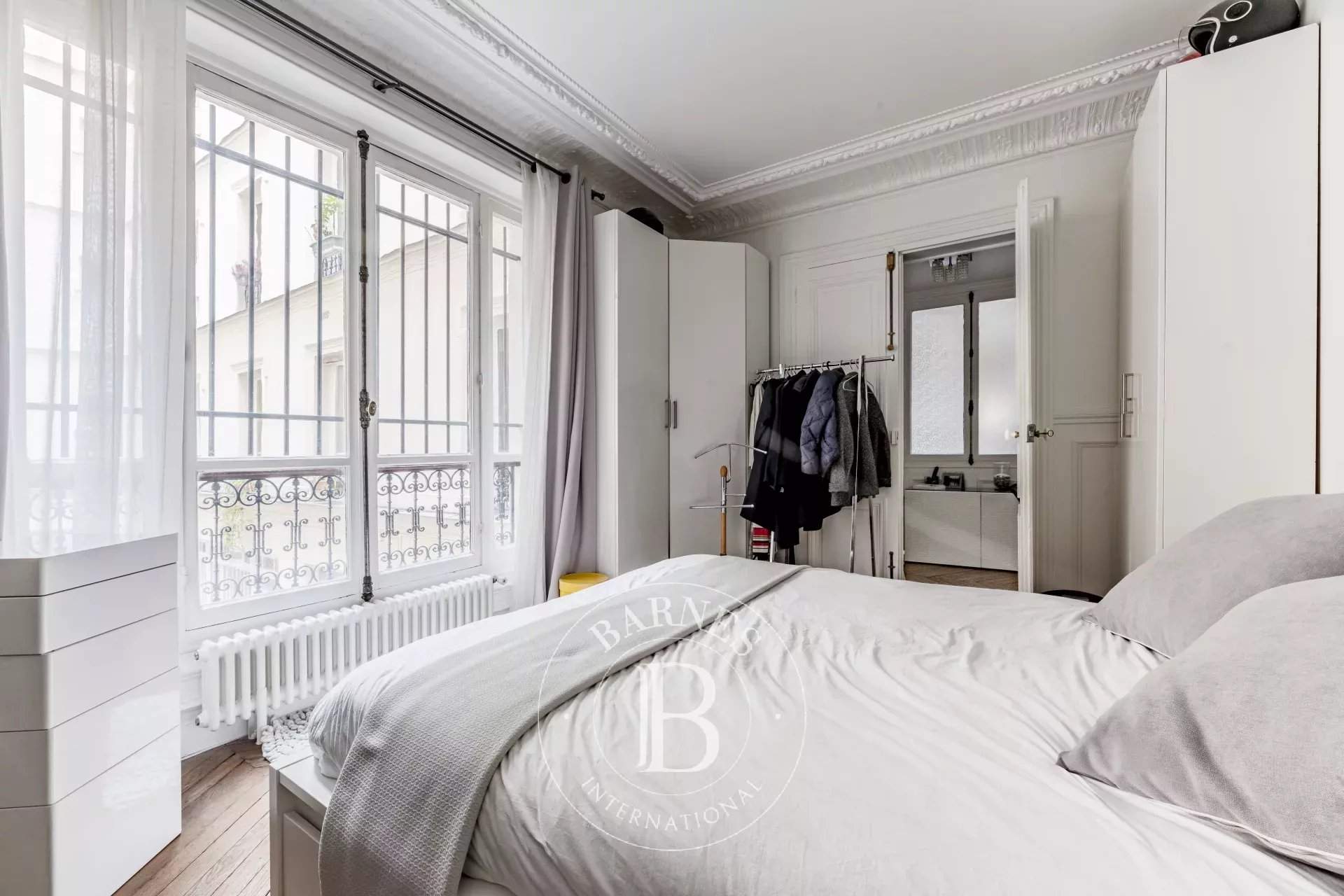 Paris  - Apartment 3 Bedrooms - picture 6