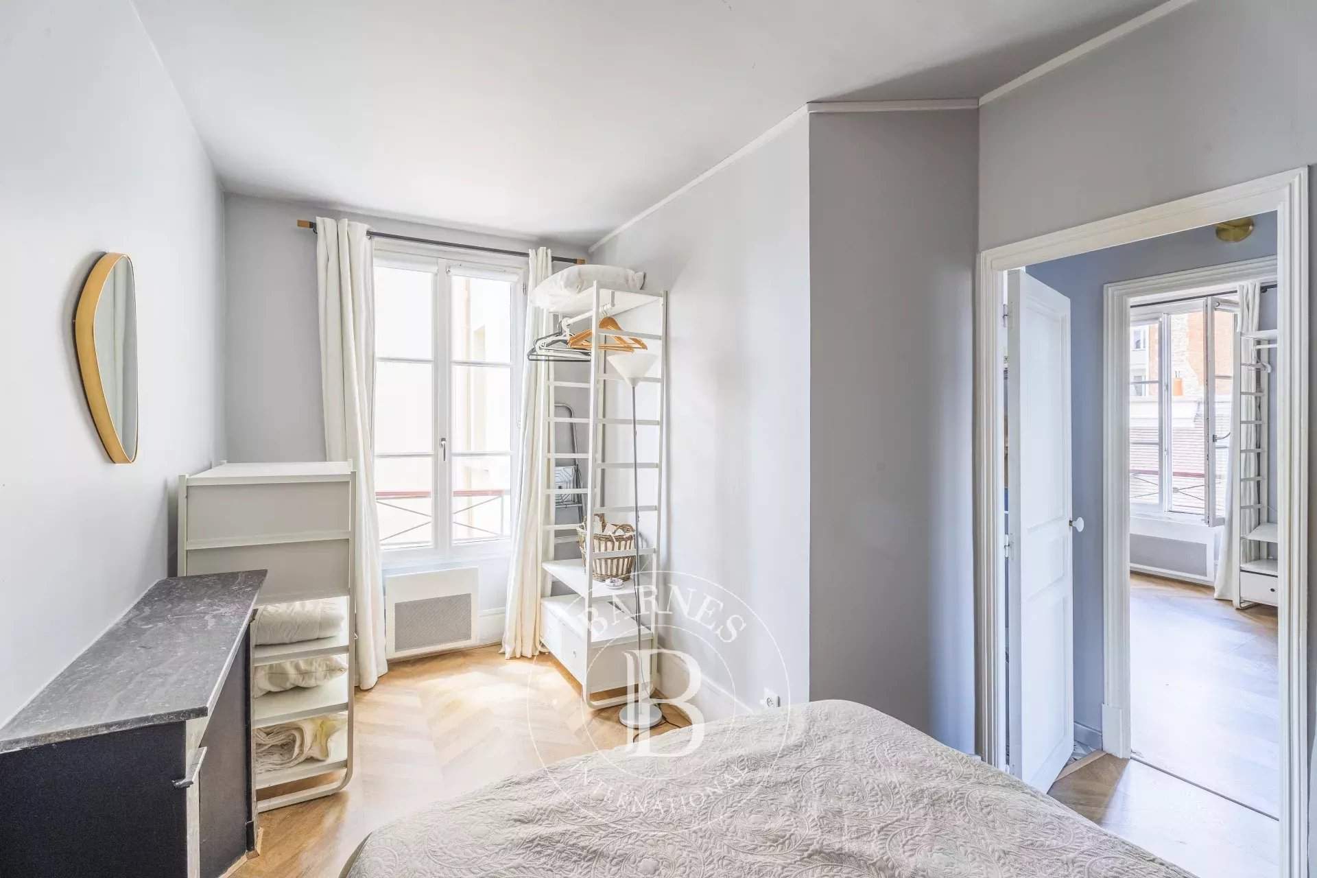 Paris  - Apartment 1 Bedroom - picture 11
