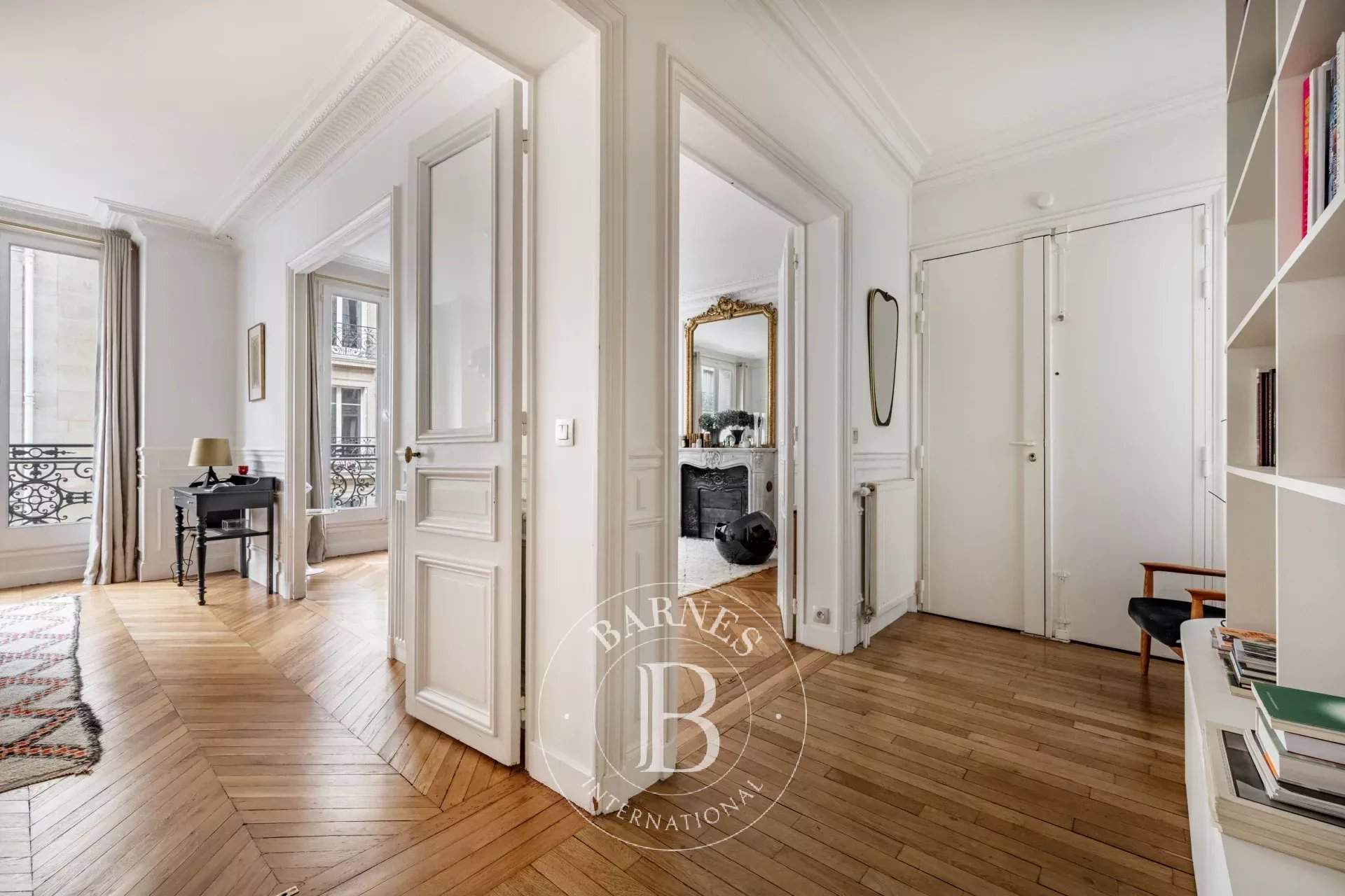 Paris  - Apartment 2 Bedrooms - picture 9