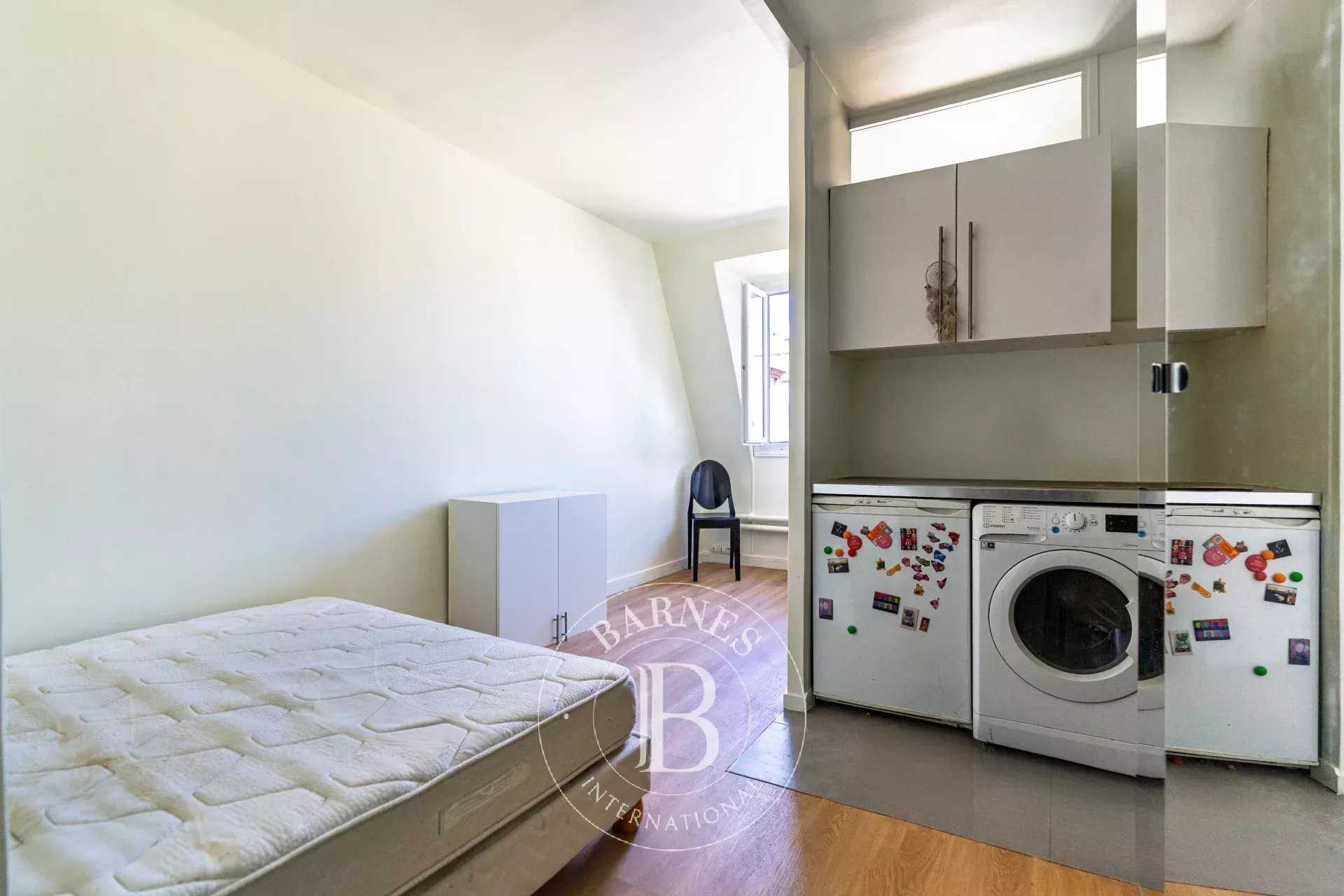 Neuilly-sur-Seine  - Apartment 