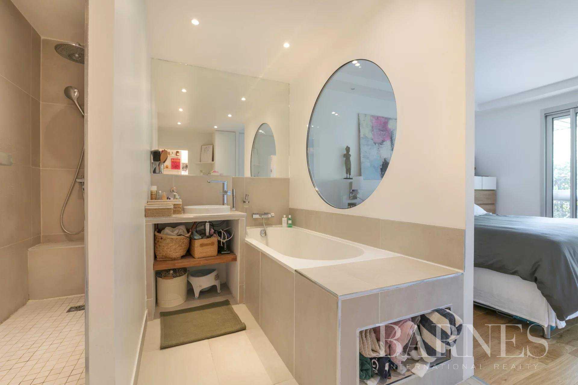 Neuilly-sur-Seine  - Appartement 3 Pièces 2 Chambres