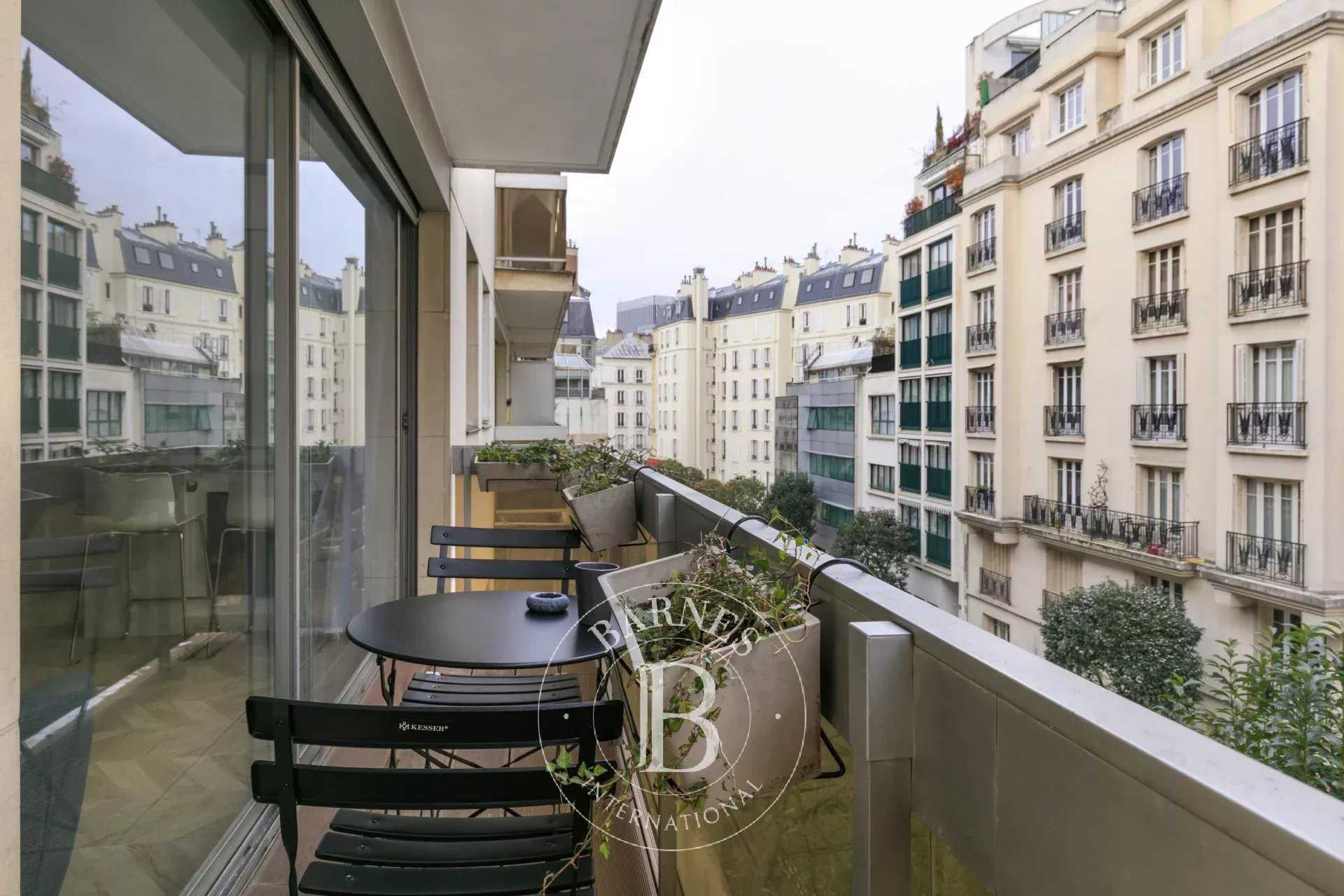Neuilly-sur-Seine  - Apartment 2 Bedrooms
