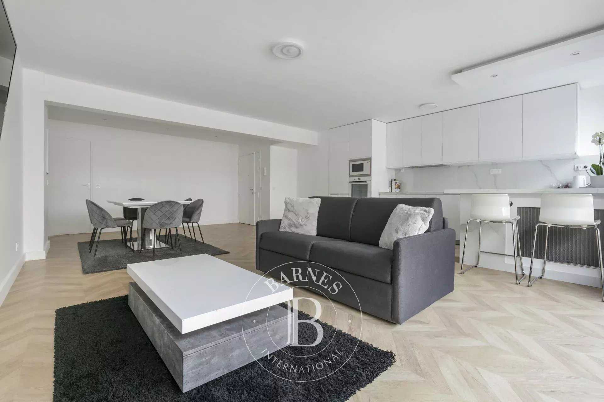 Neuilly-sur-Seine  - Apartment 2 Bedrooms
