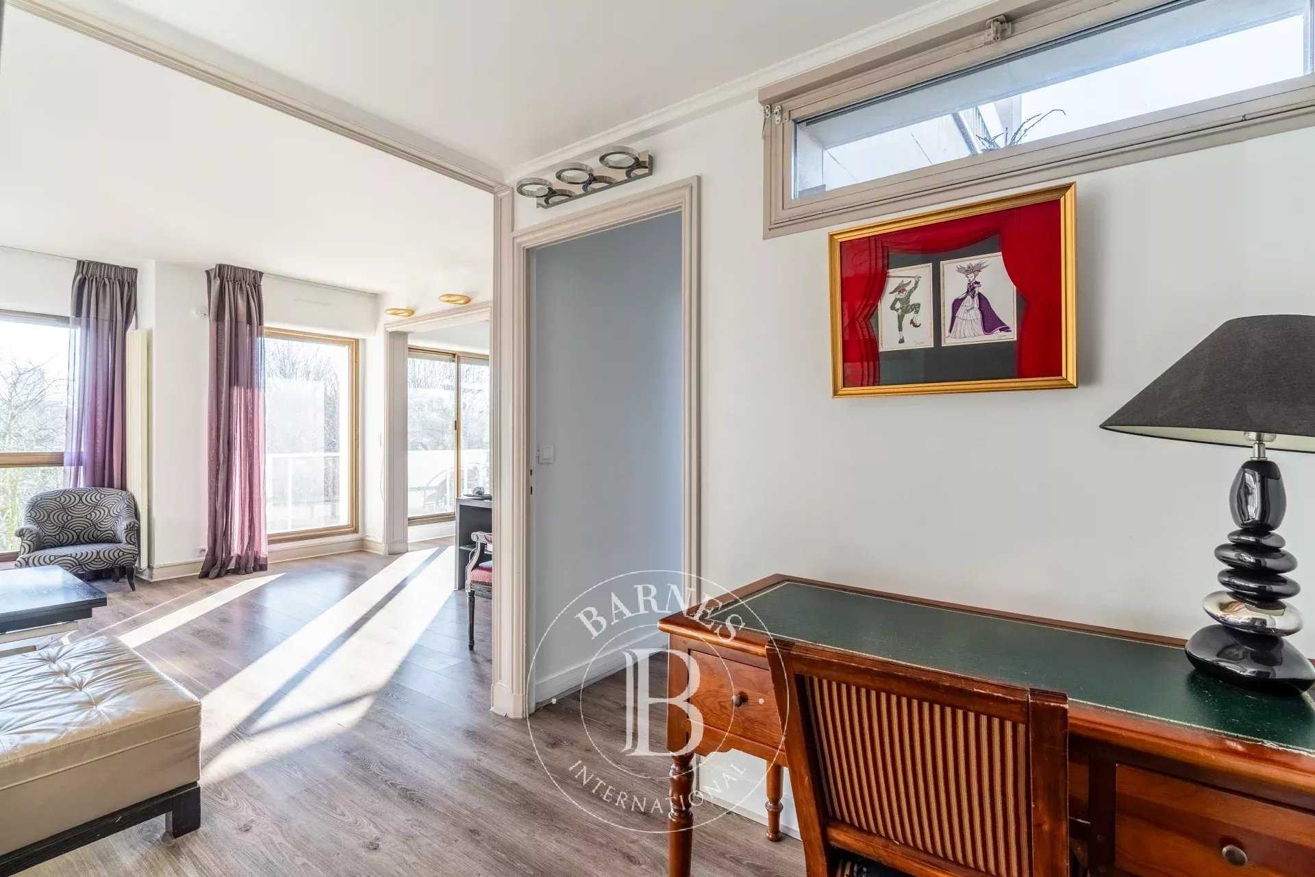 Neuilly-sur-Seine  - Apartment 2 Bedrooms