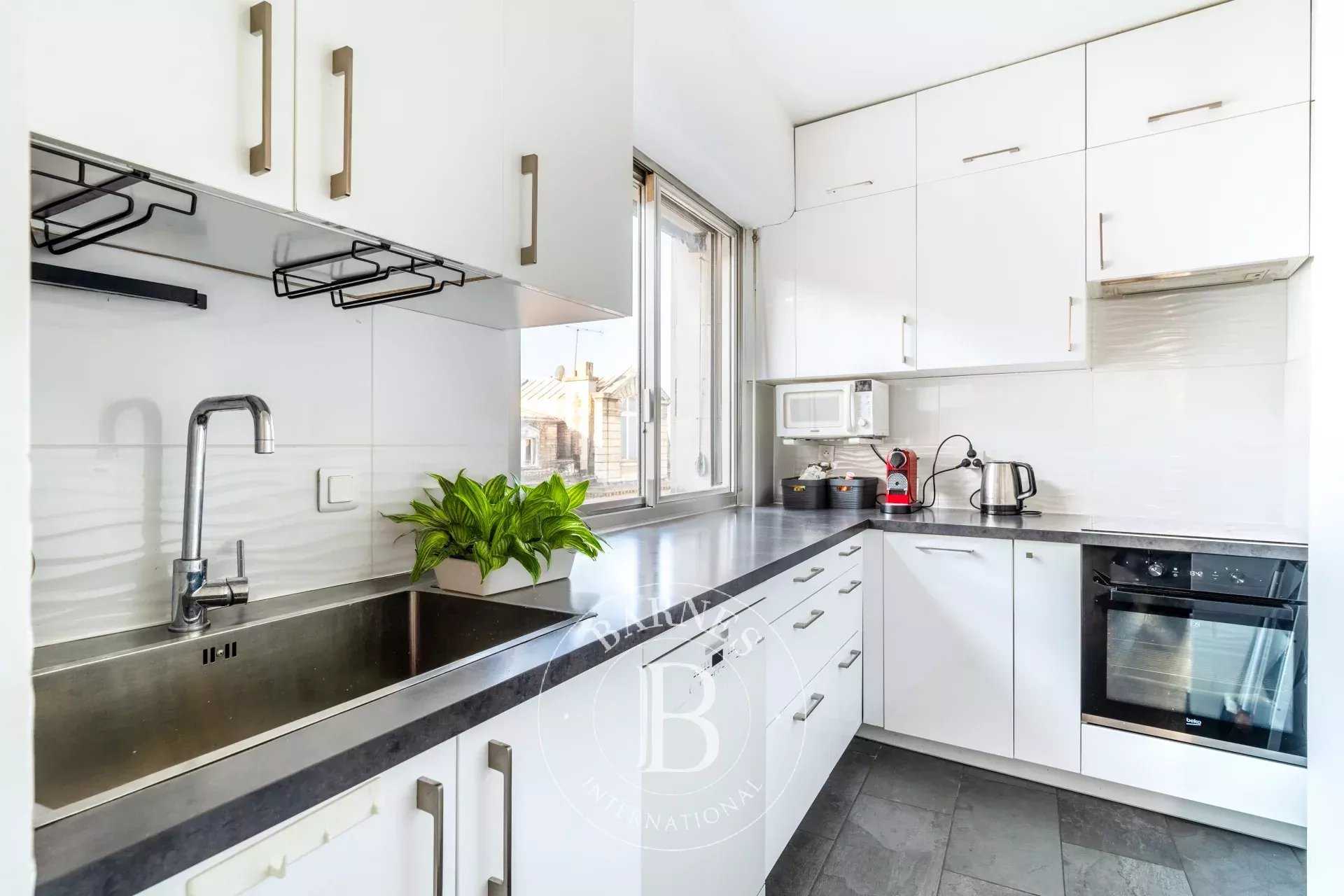 Neuilly-sur-Seine  - Apartment 2 Bedrooms