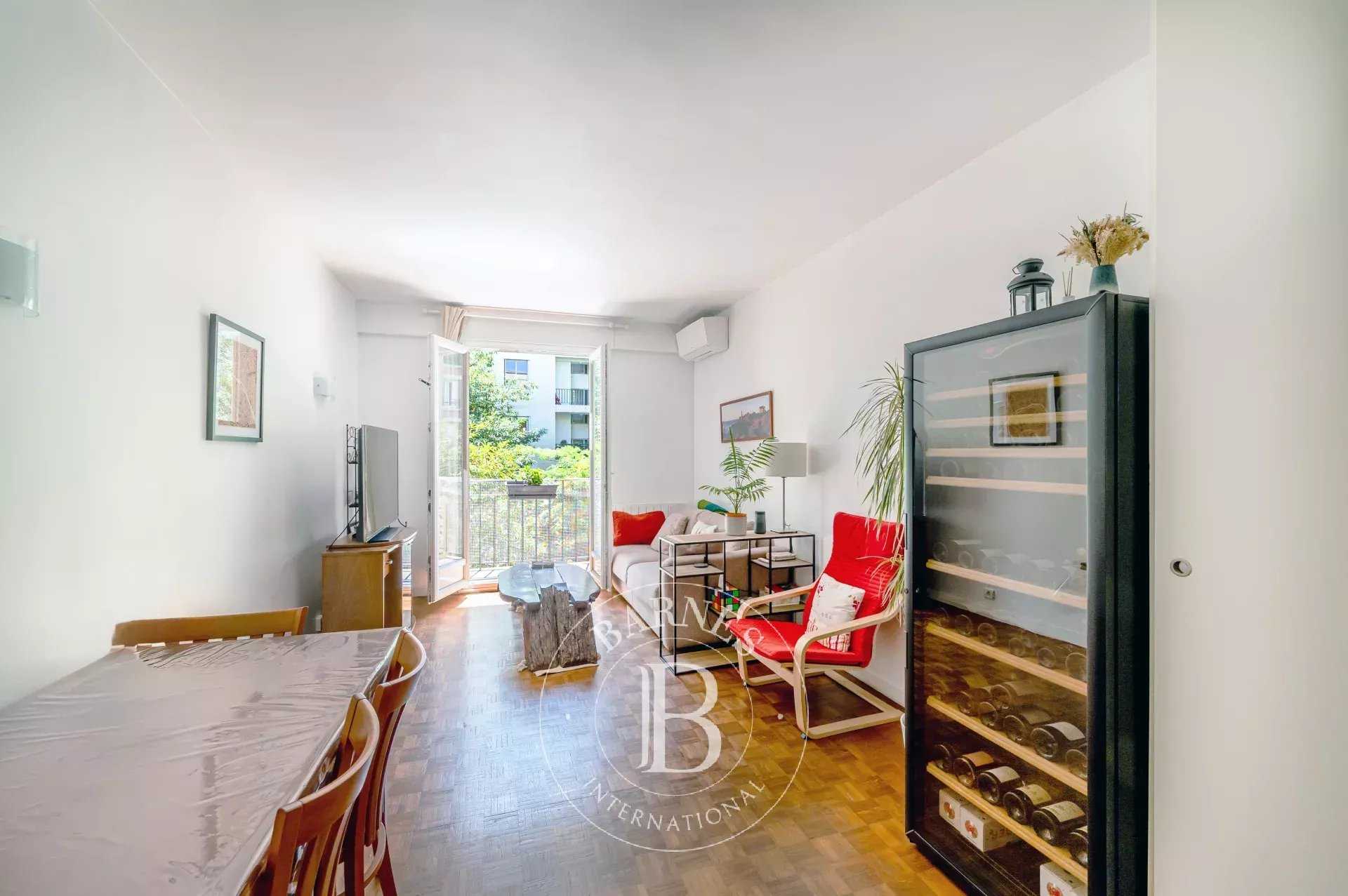 Neuilly-sur-Seine  - Apartment 2 Bedrooms