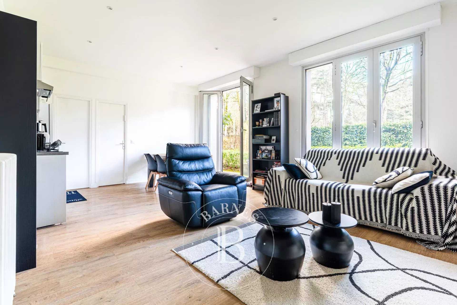 Neuilly-sur-Seine  - Appartement 2 Pi&egrave;ces, 1 Chambre