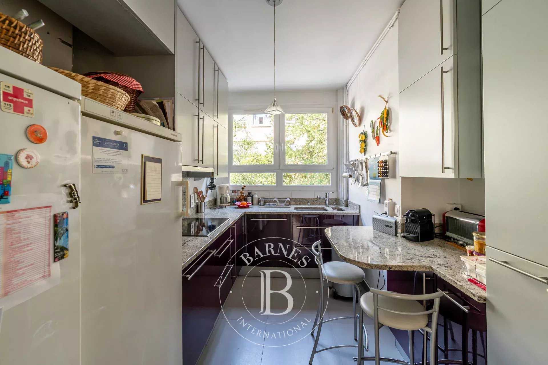 Neuilly-sur-Seine  - Appartement 4 Pièces 2 Chambres