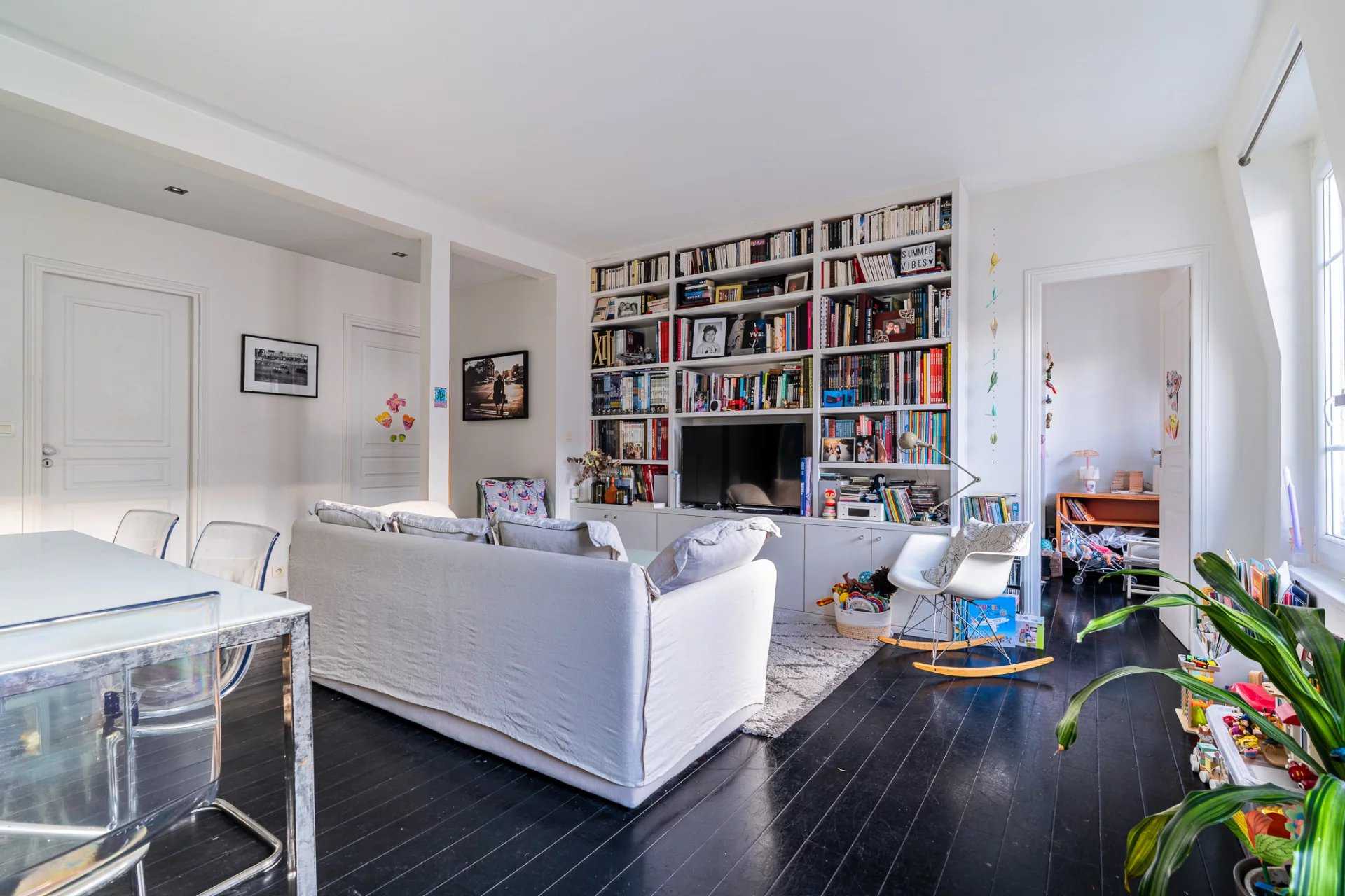 Levallois-Perret  - Appartement 3 Pi&egrave;ces 2 Chambres