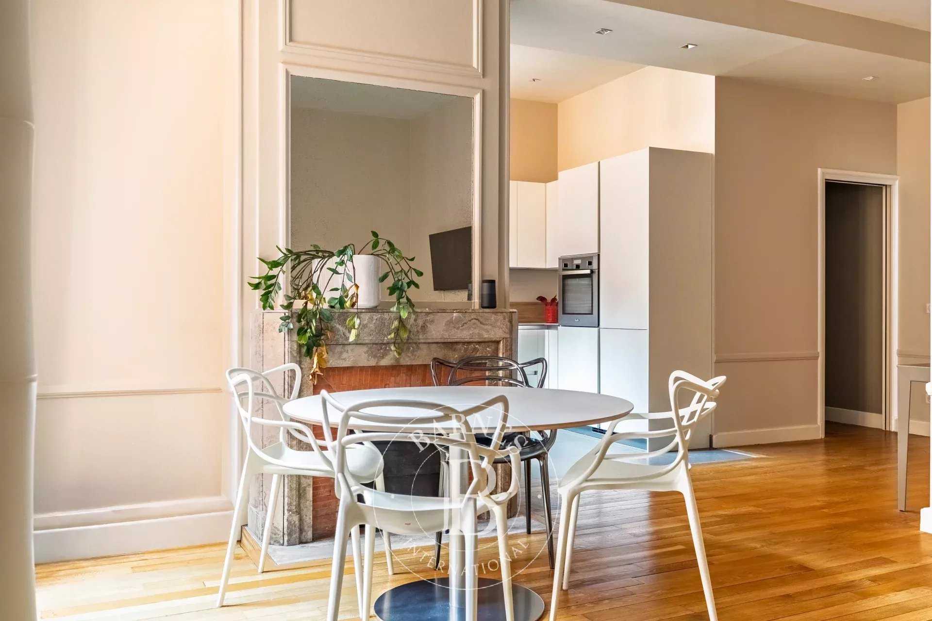 Neuilly-sur-Seine  - Appartement 2 Pièces, 1 Chambre