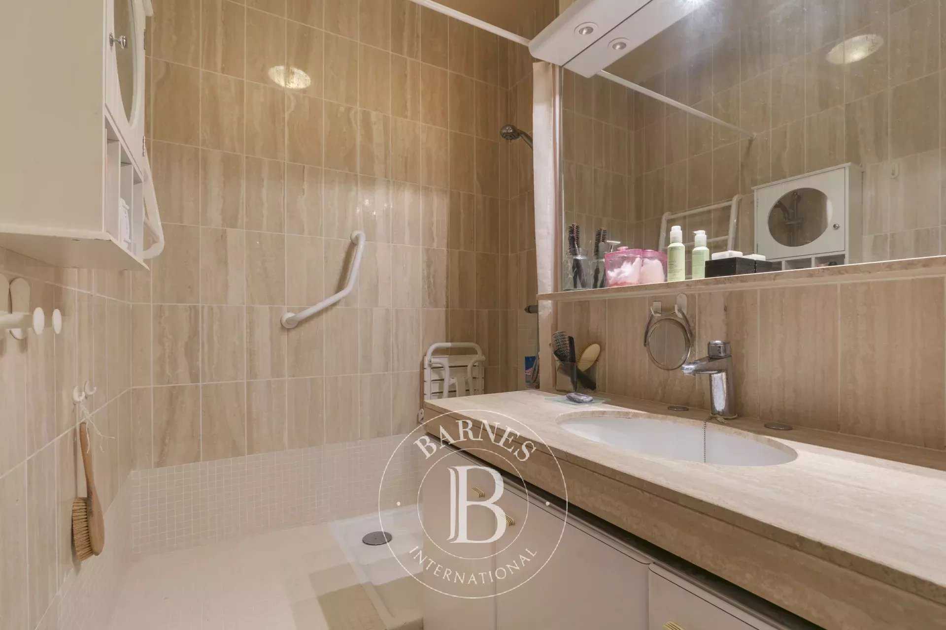 Neuilly-sur-Seine  - Appartement 1 Pièce