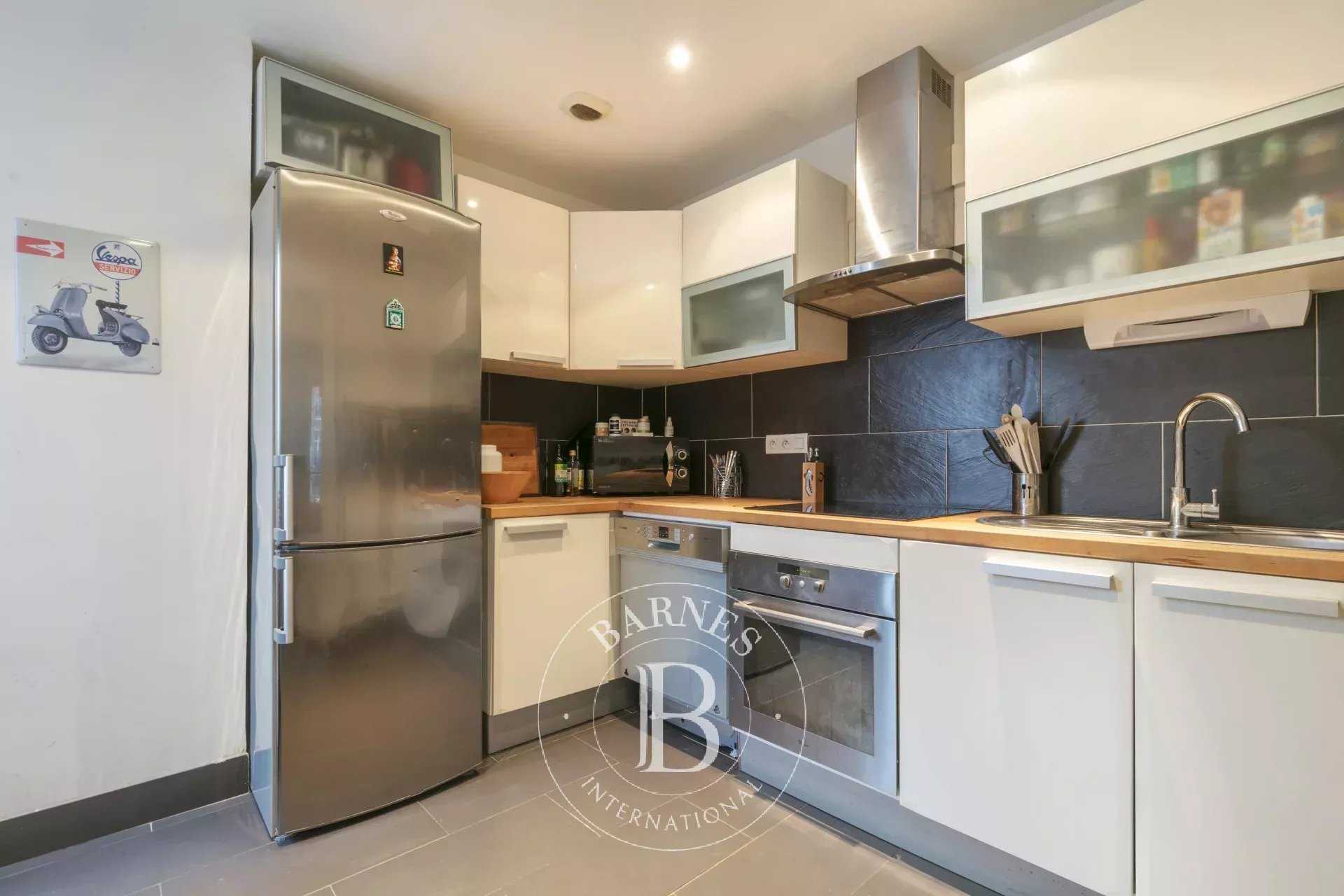 Neuilly-sur-Seine  - Appartement 3 Pièces, 1 Chambre