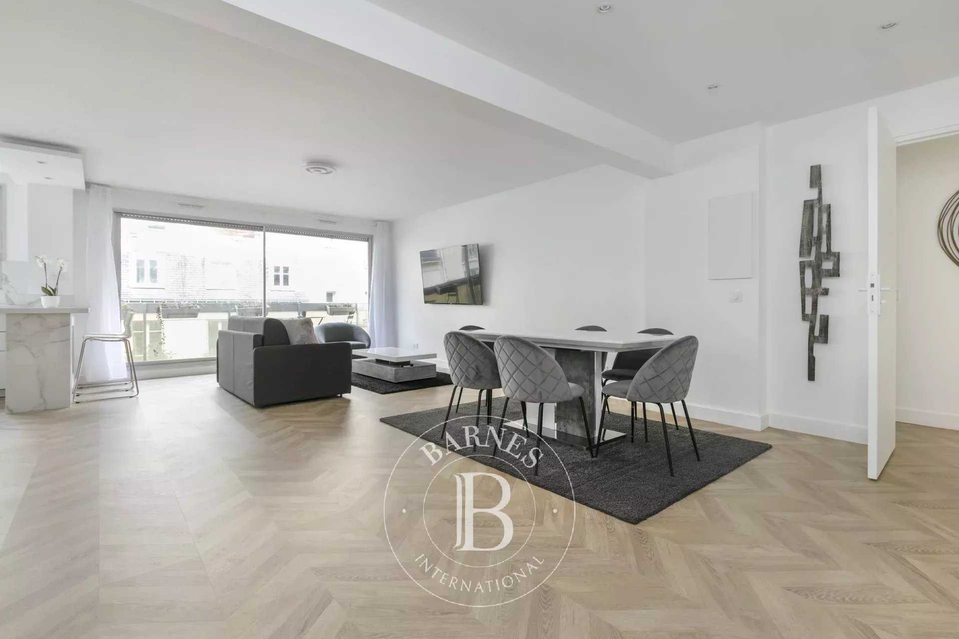 Neuilly-sur-Seine  - Apartment 2 Bedrooms