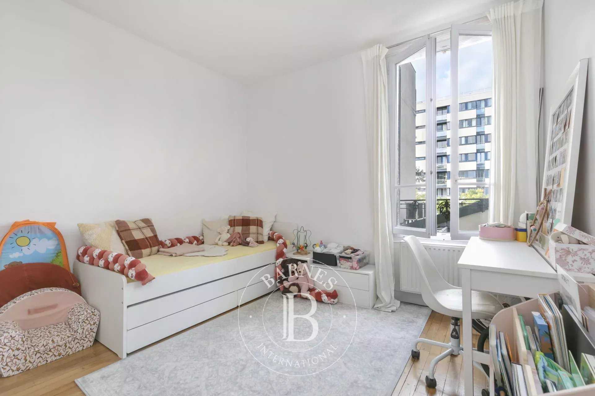 Levallois-Perret  - Appartement 3 Pièces 2 Chambres