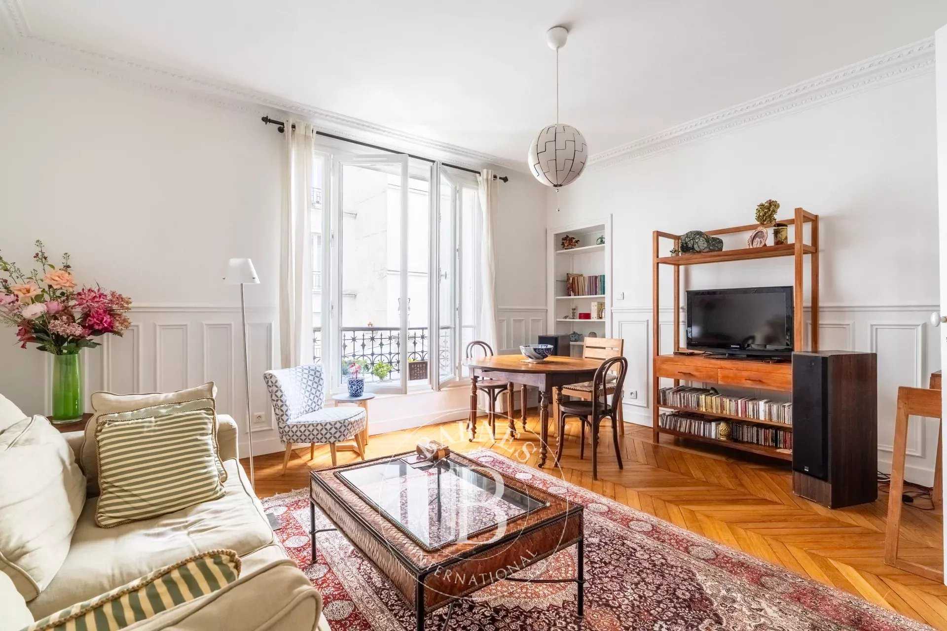 Neuilly-sur-Seine  - Apartment 2 Bedrooms