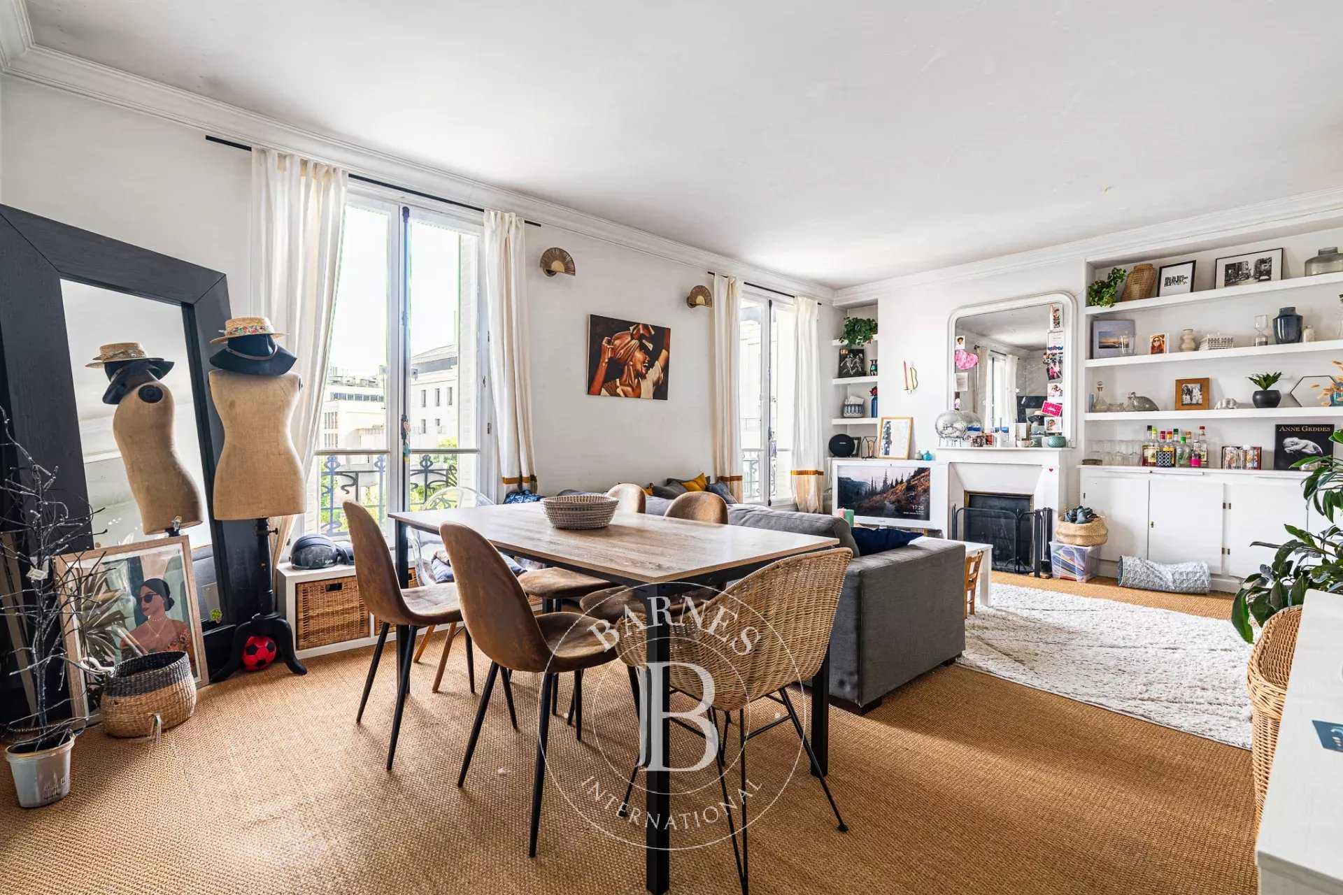 Levallois-Perret  - Apartment 2 Bedrooms