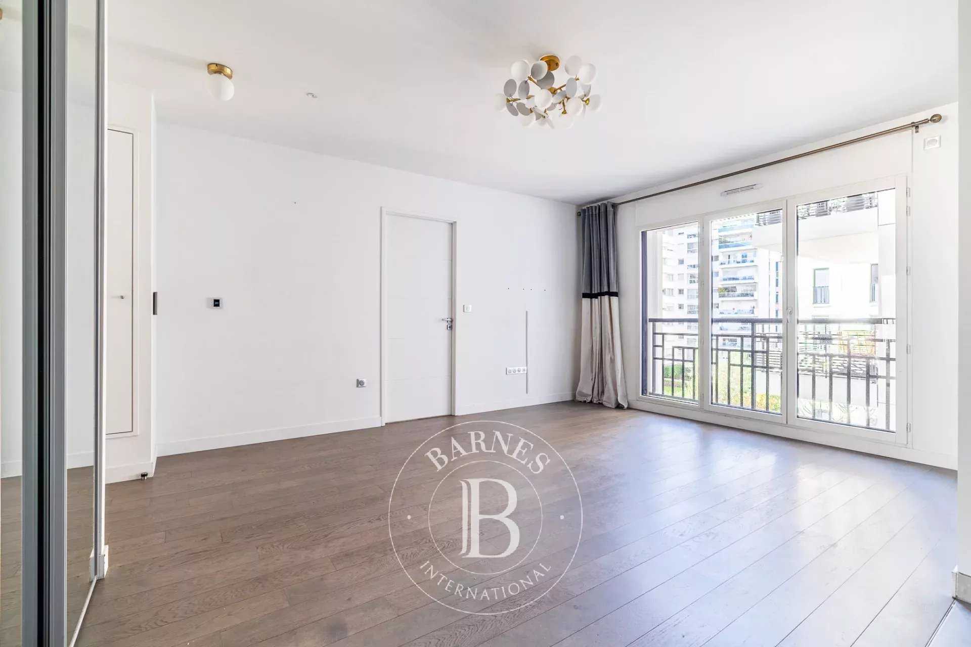 Neuilly-sur-Seine  - Apartment 1 Bedroom