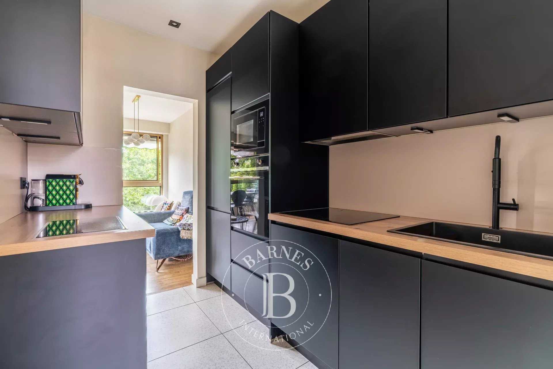 Neuilly-sur-Seine  - Appartement 4 Pièces 3 Chambres