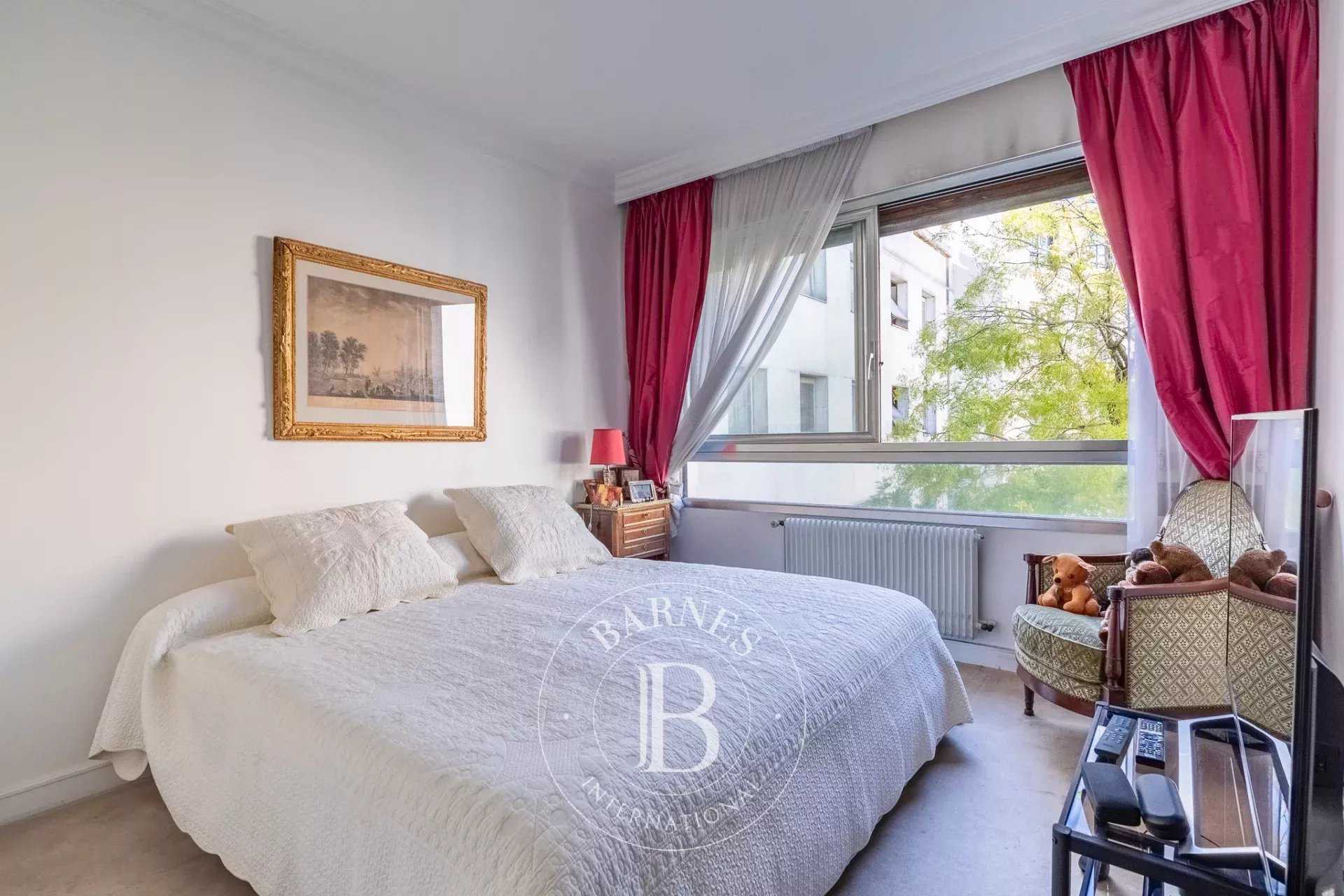 Neuilly-sur-Seine  - Appartement 2 Pièces, 1 Chambre