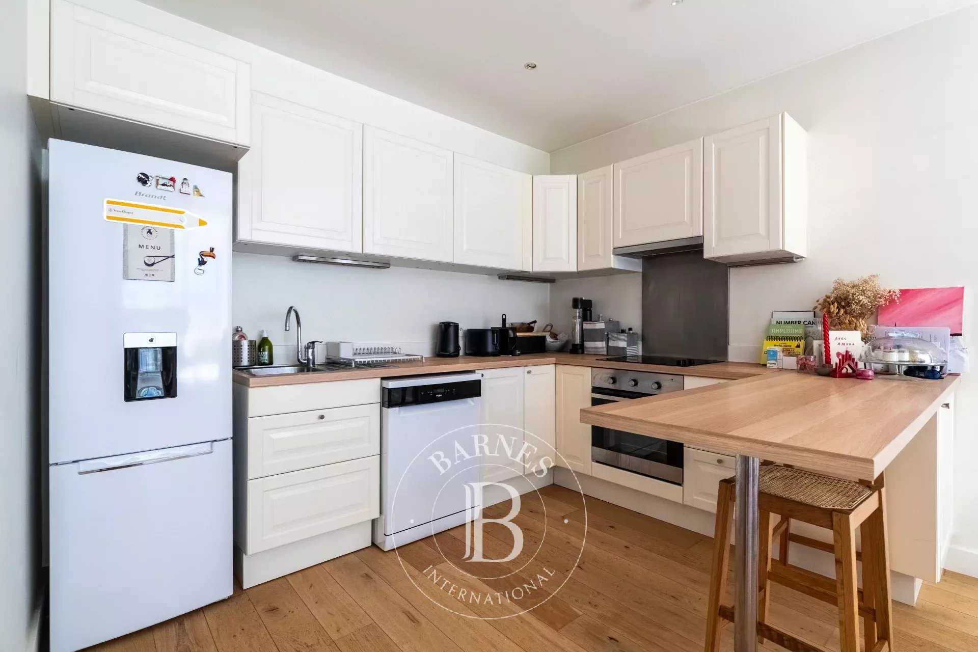 Neuilly-sur-Seine  - Appartement 3 Pièces 2 Chambres