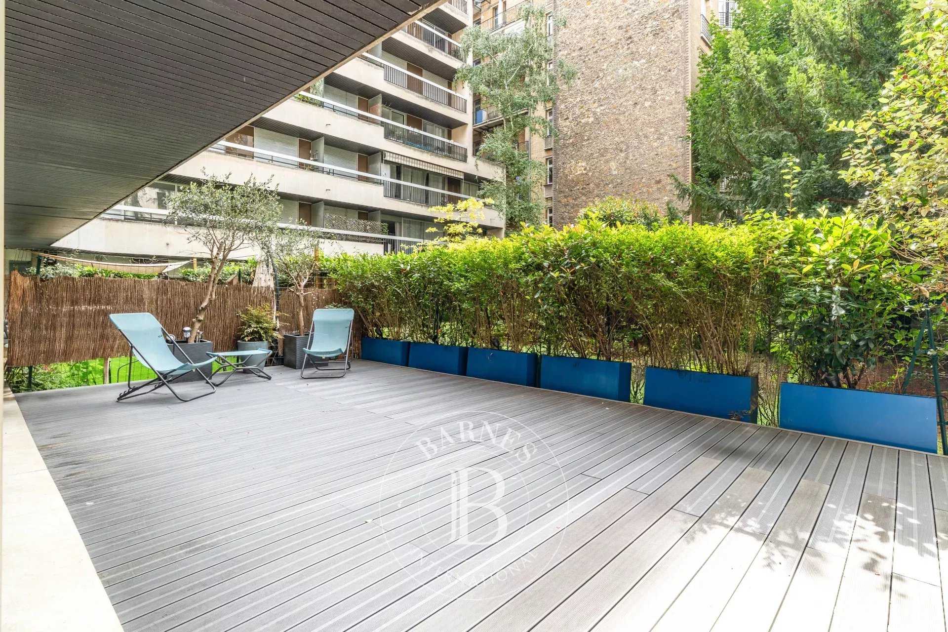 Neuilly-sur-Seine  - Apartment 2 Bedrooms