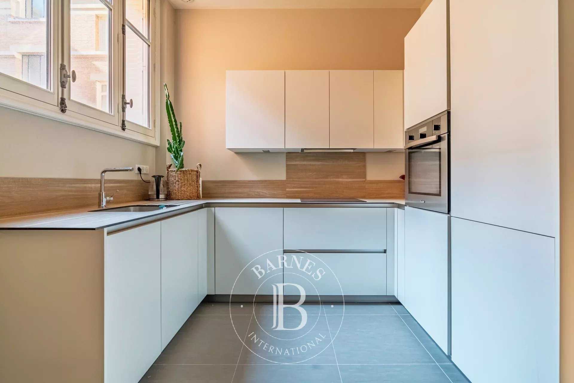 Neuilly-sur-Seine  - Appartement 2 Pièces, 1 Chambre