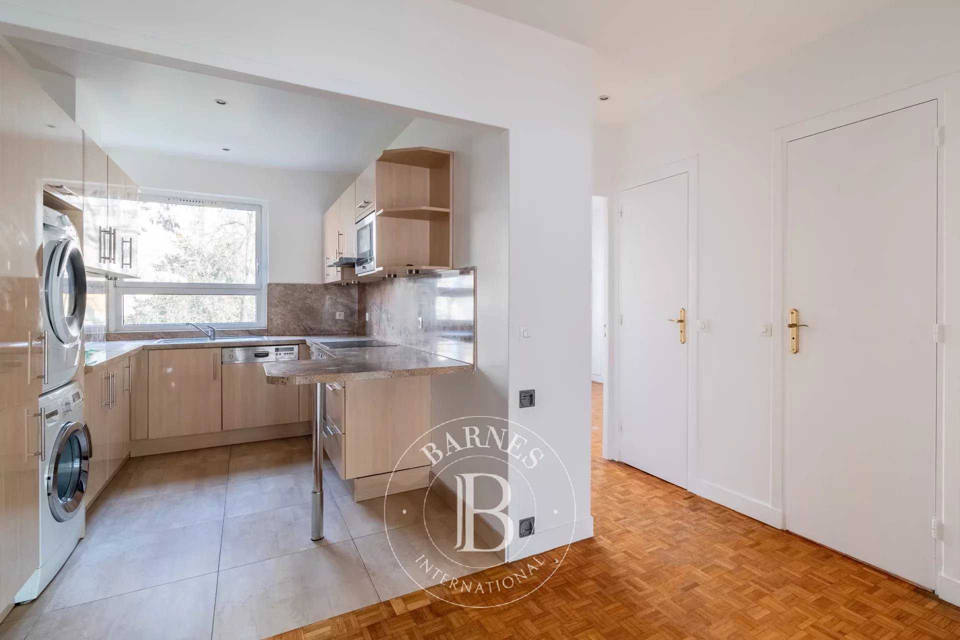 Neuilly-sur-Seine  - Appartement 4 Pièces 2 Chambres