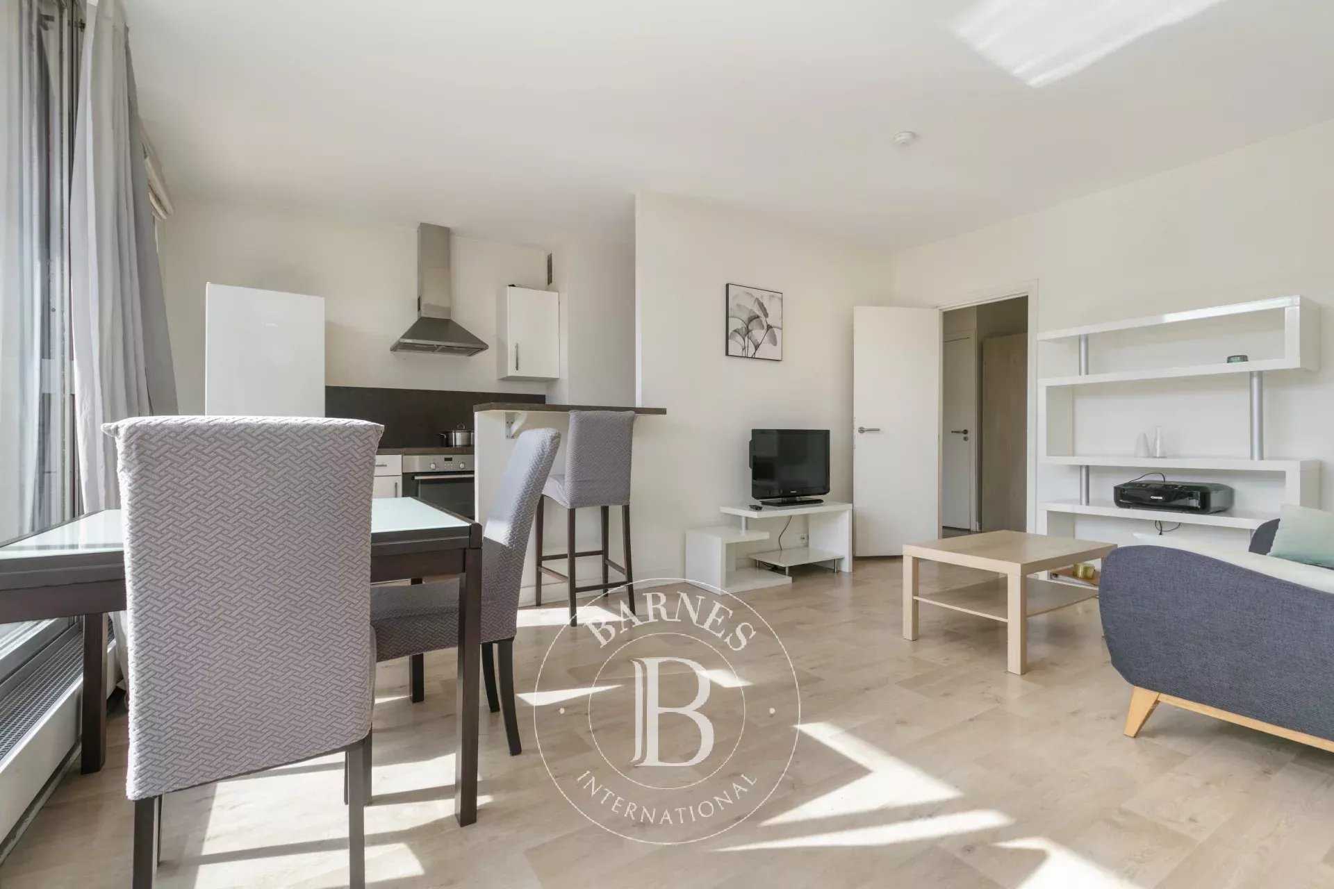 Neuilly-sur-Seine  - Piso 2 Cuartos, 1 Habitacion