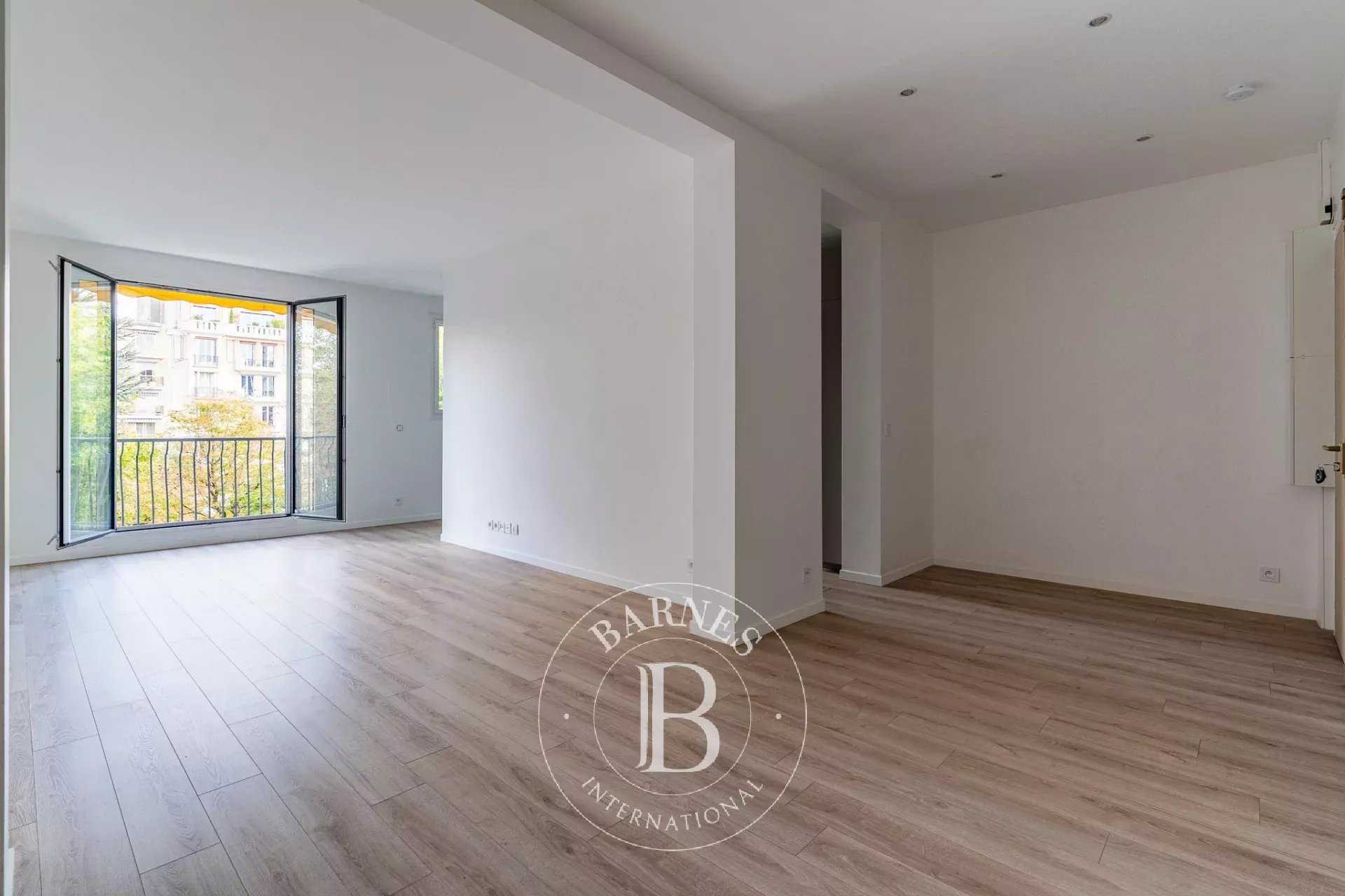 Appartement Neuilly-sur-Seine  -  ref 86360210 (picture 2)