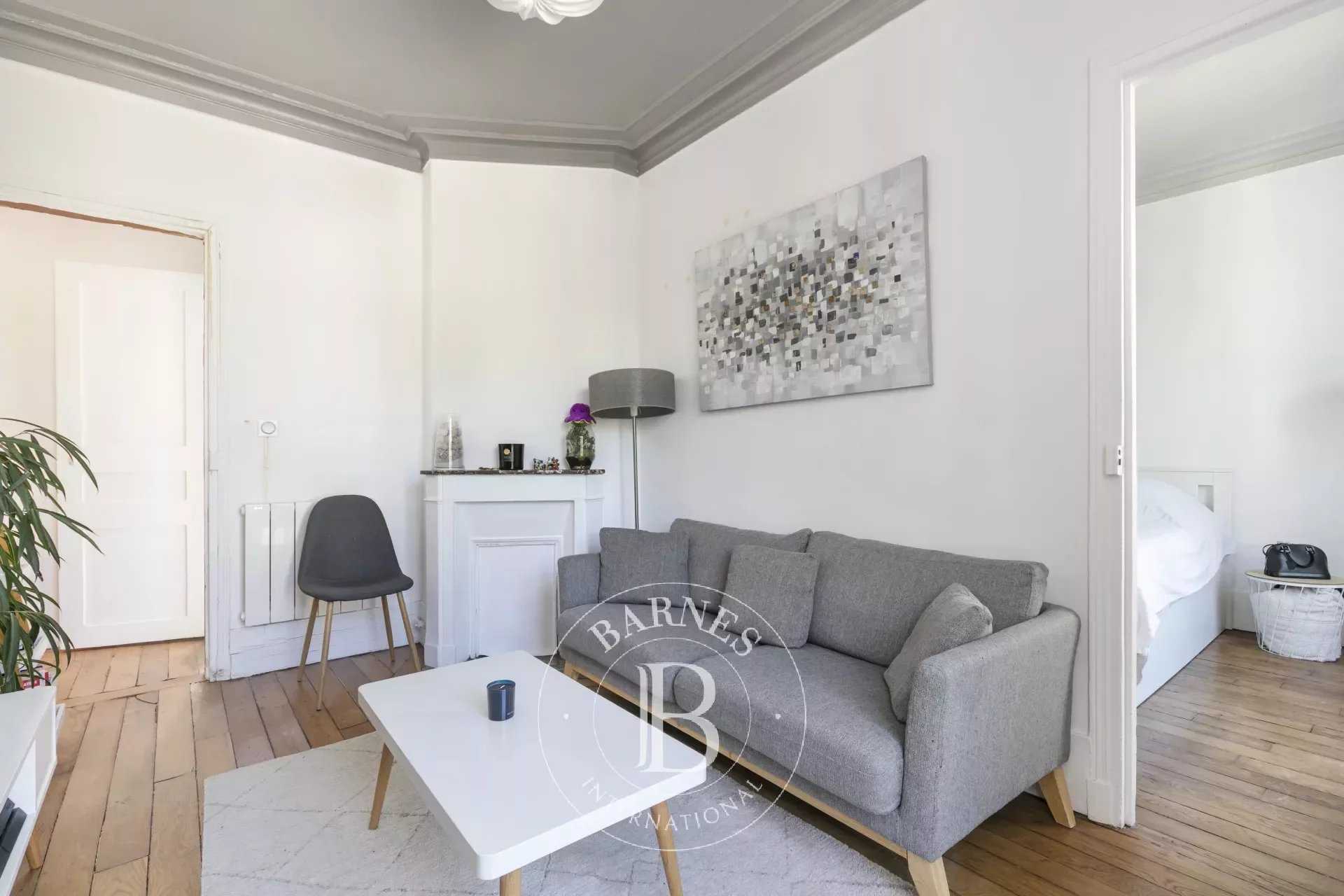 Apartment Neuilly-sur-Seine  -  ref 82509371 (picture 3)