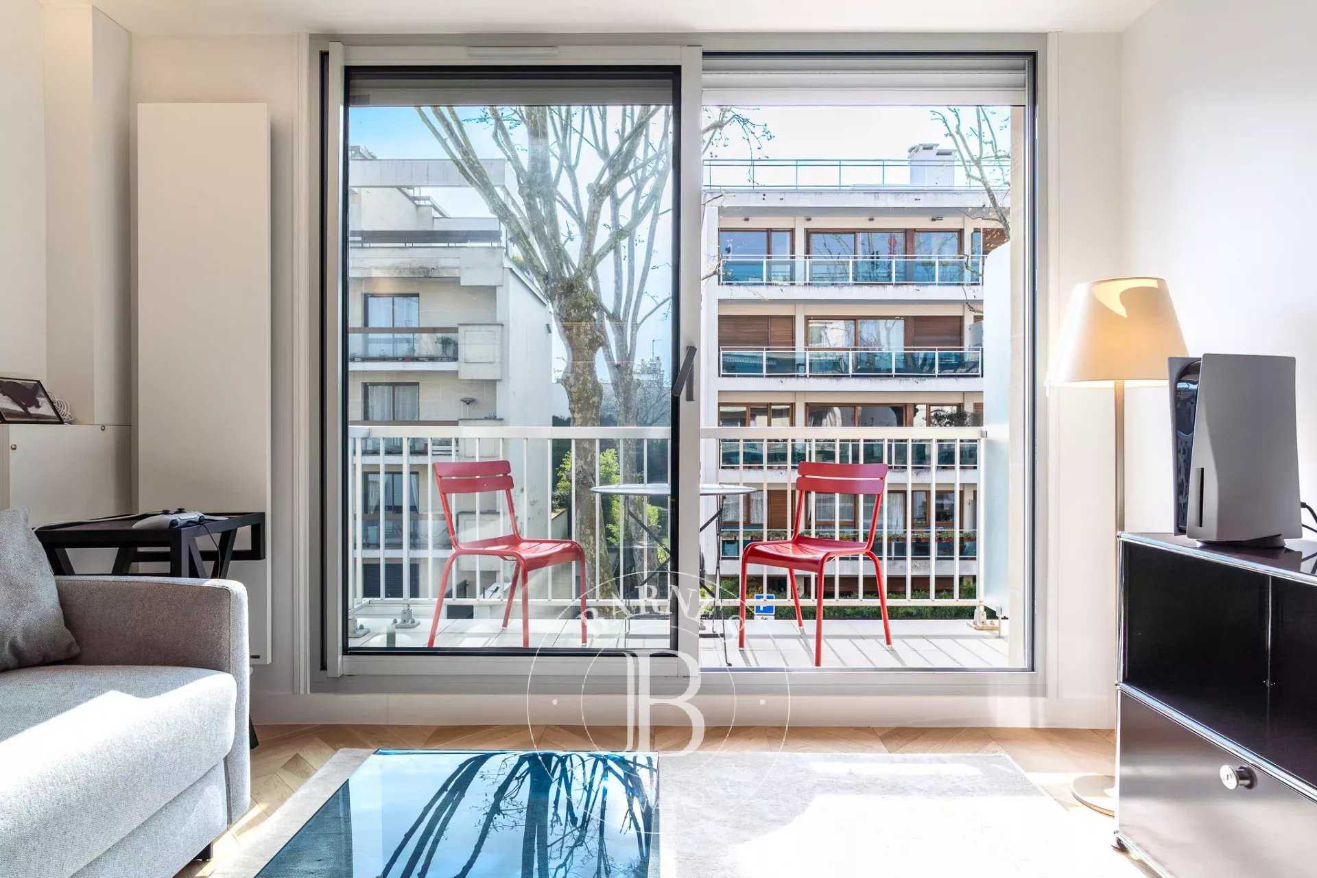 Apartment Neuilly-sur-Seine  -  ref 86846651 (picture 3)