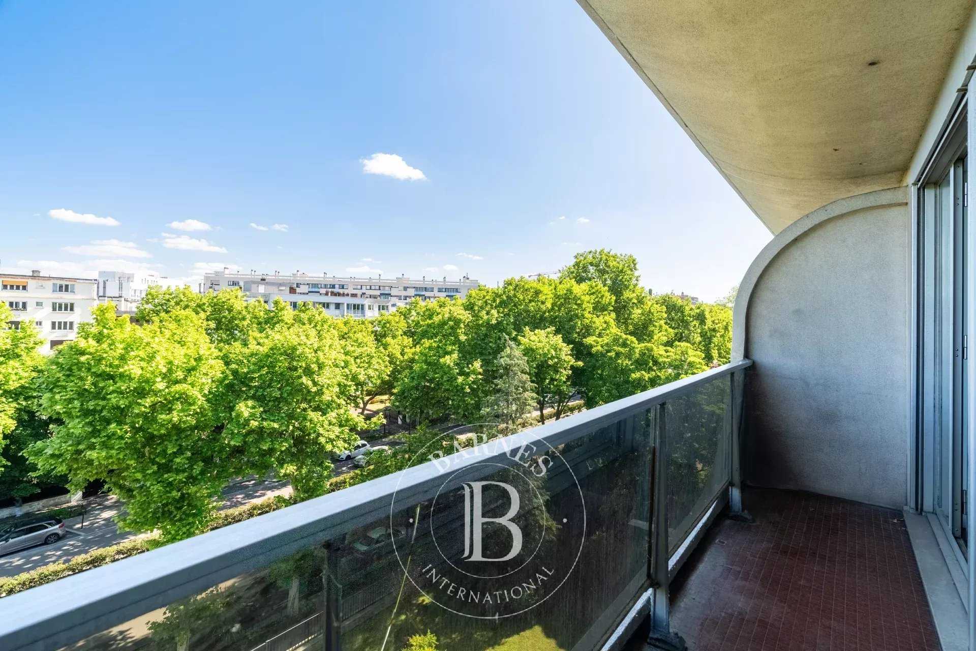 Neuilly-sur-Seine  - Apartment 2 Bedrooms