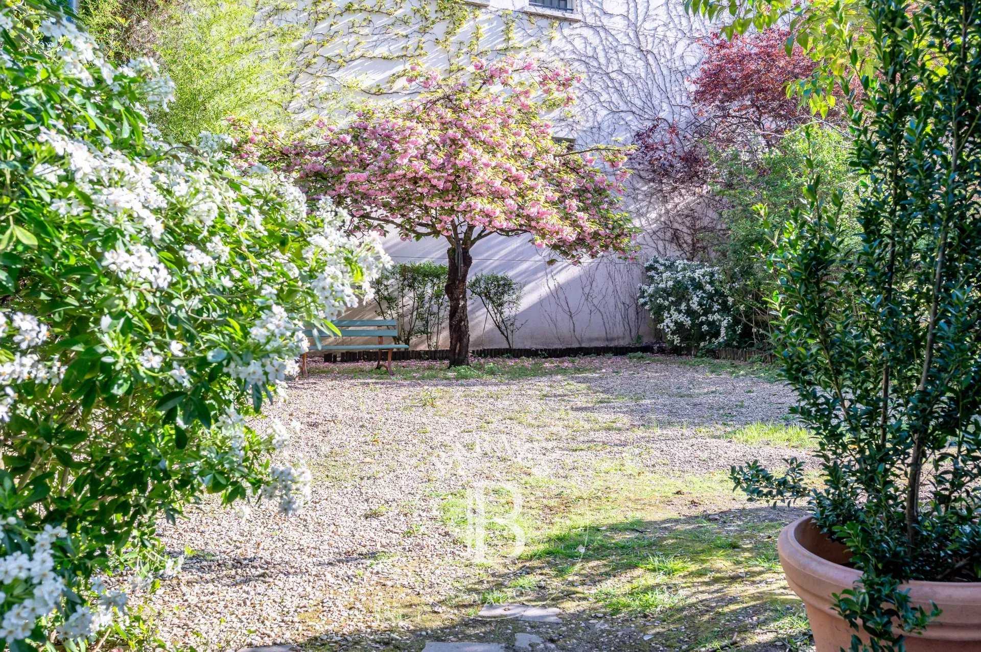 Piso Neuilly-sur-Seine  -  ref 85836964 (picture 3)