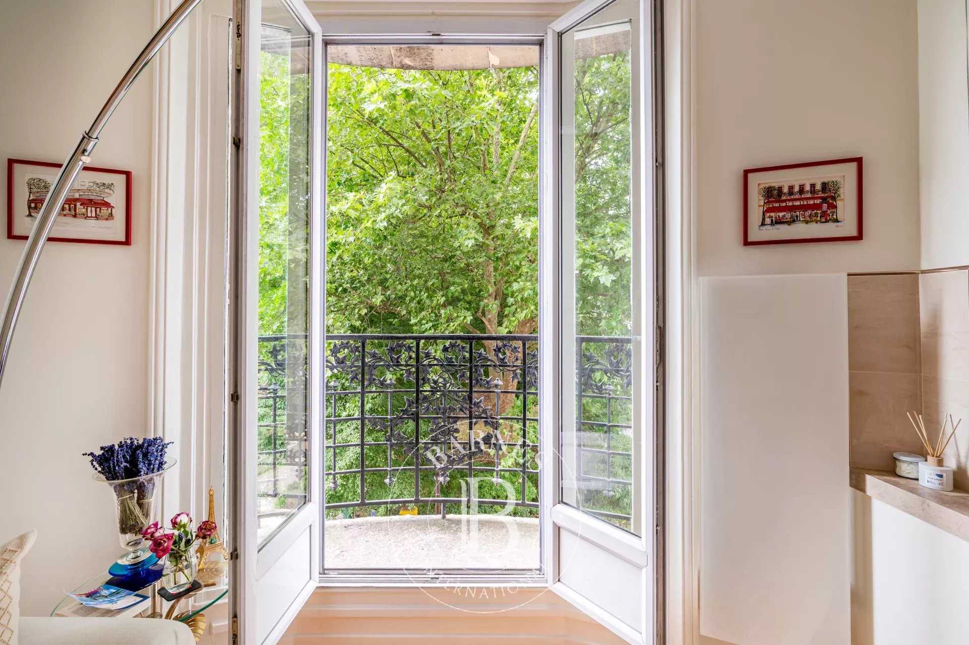 Appartement Neuilly-sur-Seine  -  ref 86055281 (picture 2)