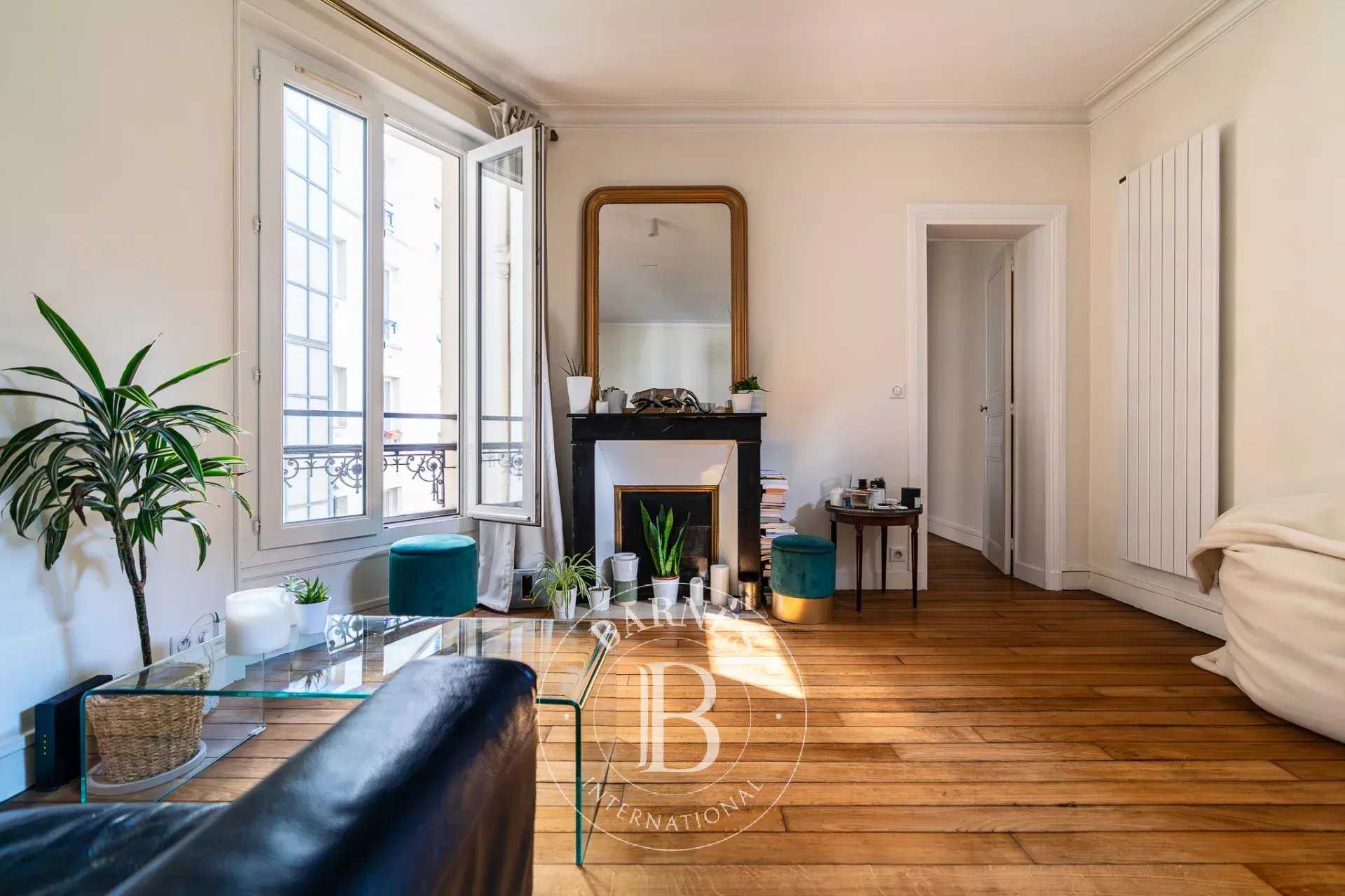 Appartement Neuilly-sur-Seine  -  ref 86806340 (picture 2)