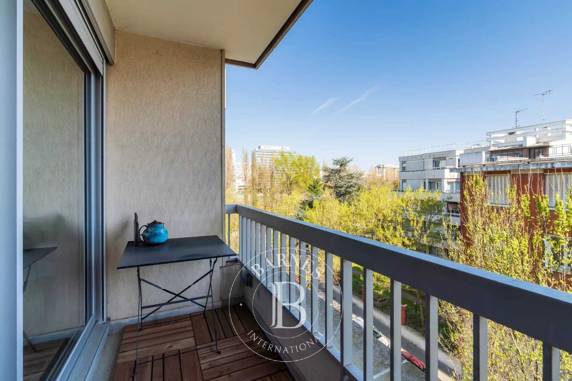 Appartement Neuilly-sur-Seine  -  ref 85717045 (picture 3)