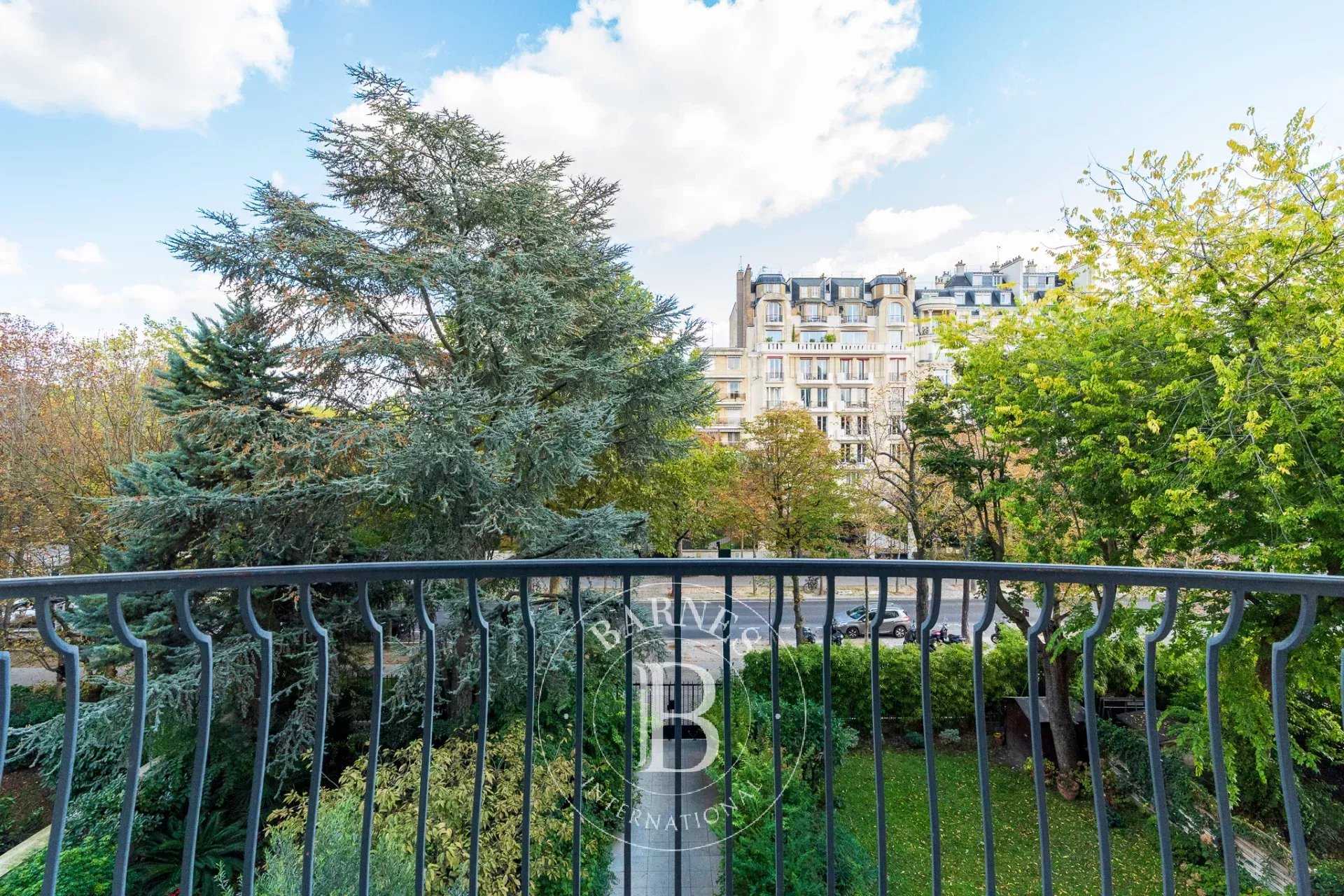 Appartement Neuilly-sur-Seine  -  ref 86360210 (picture 1)