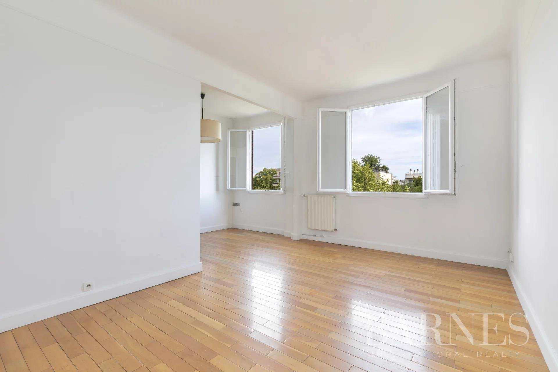 Apartment Neuilly-sur-Seine  -  ref 7343872 (picture 1)