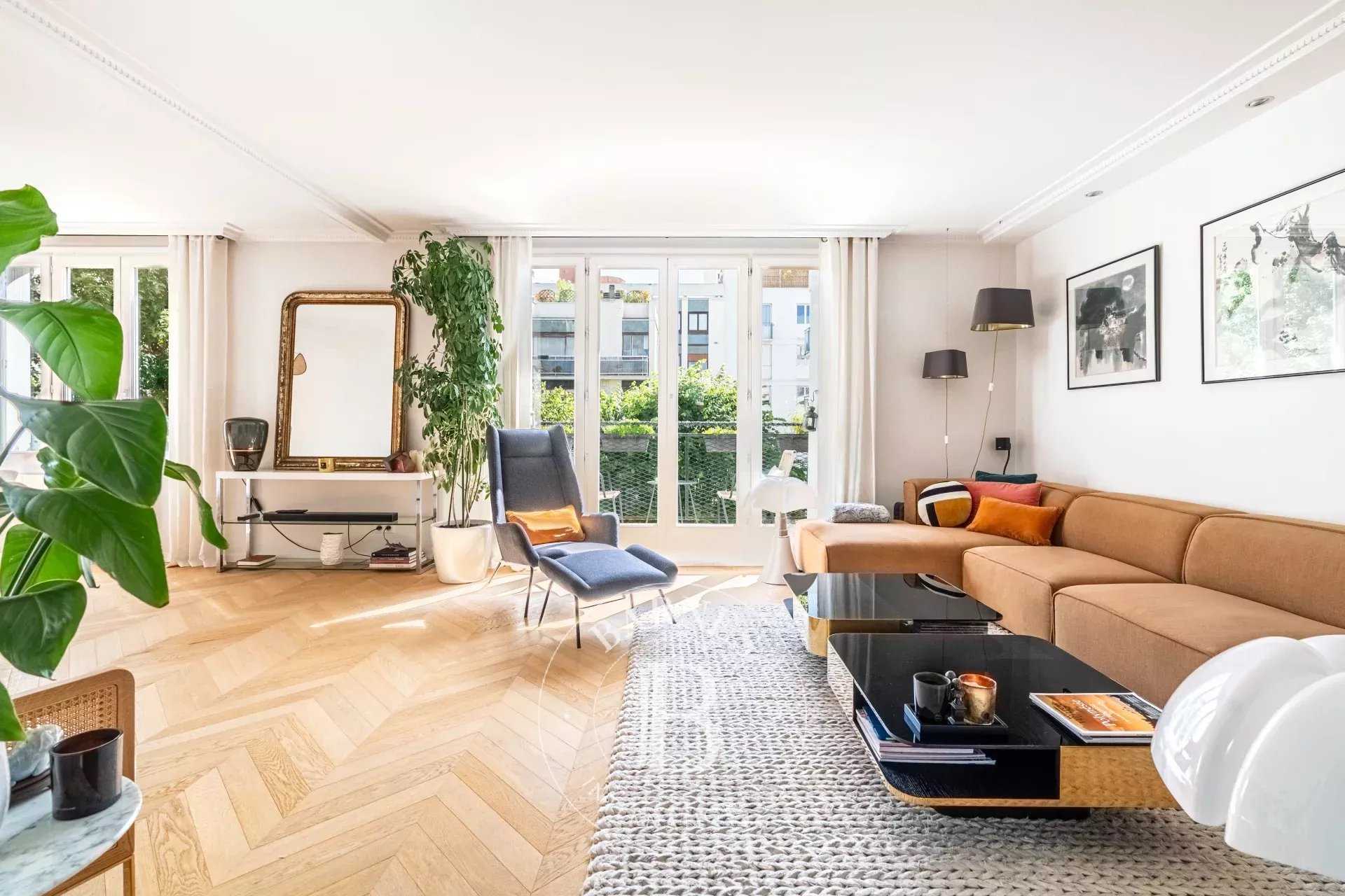 Appartement Neuilly-sur-Seine  -  ref 85961253 (picture 3)