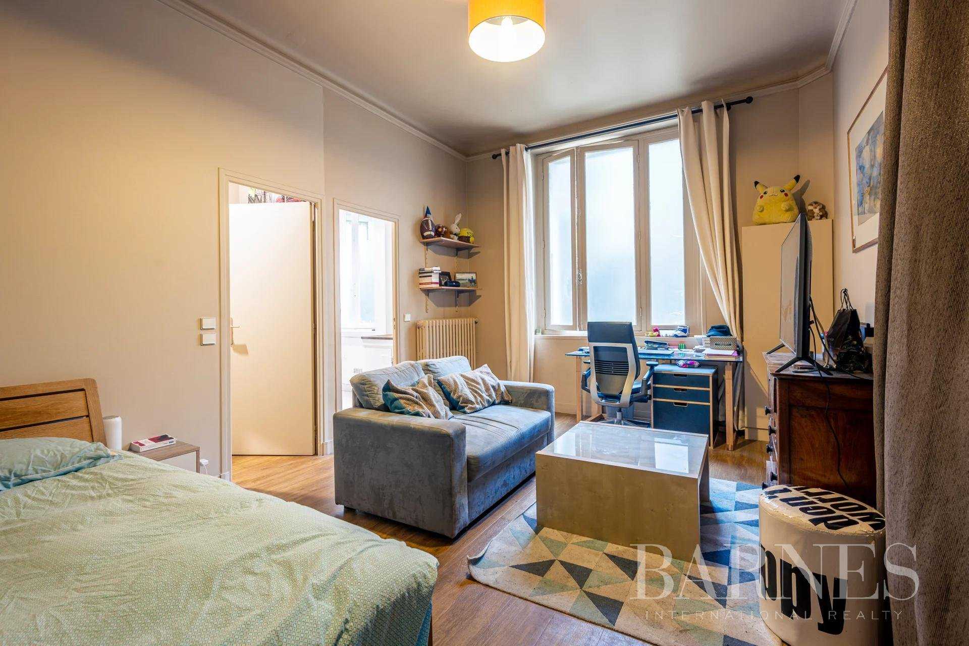 Apartment Neuilly-sur-Seine  -  ref 7991043 (picture 3)